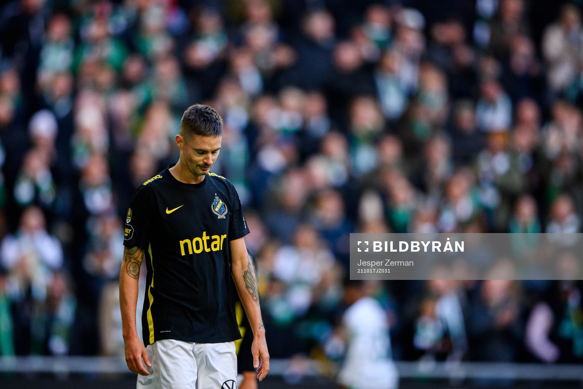 s Mikael Lustig deppar