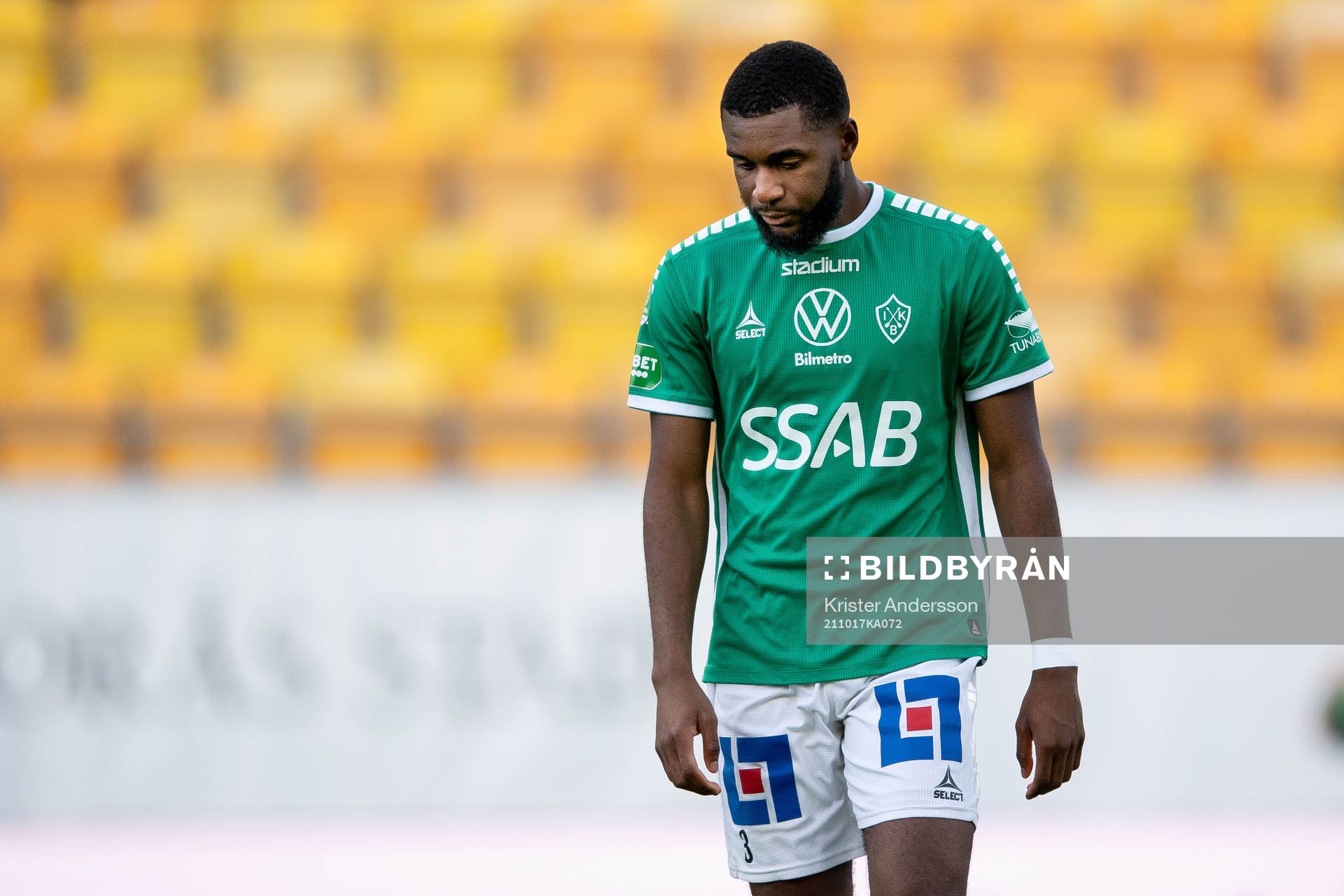 Brages Moses Makasi deppar