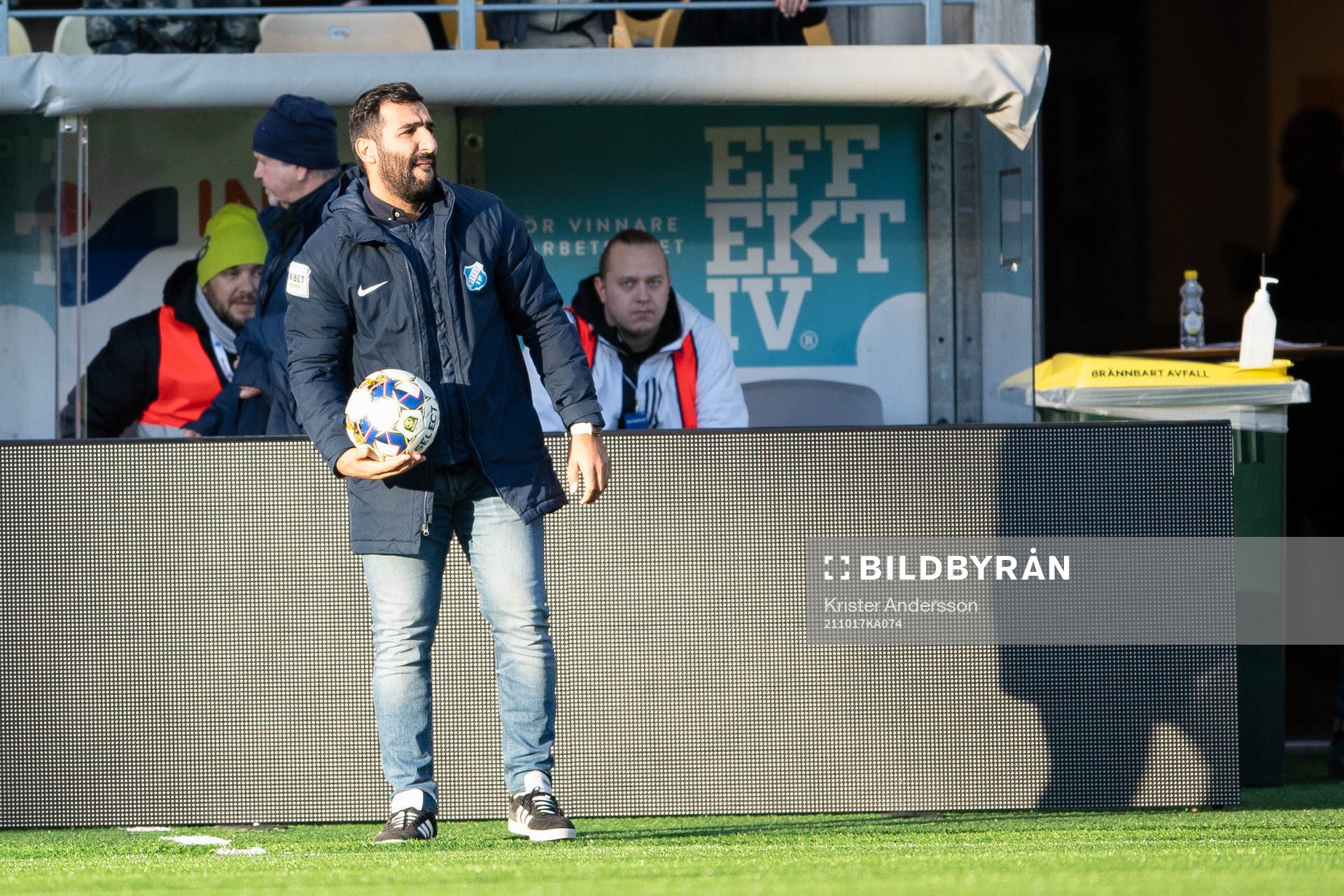 Norrbys manager Mak Lind