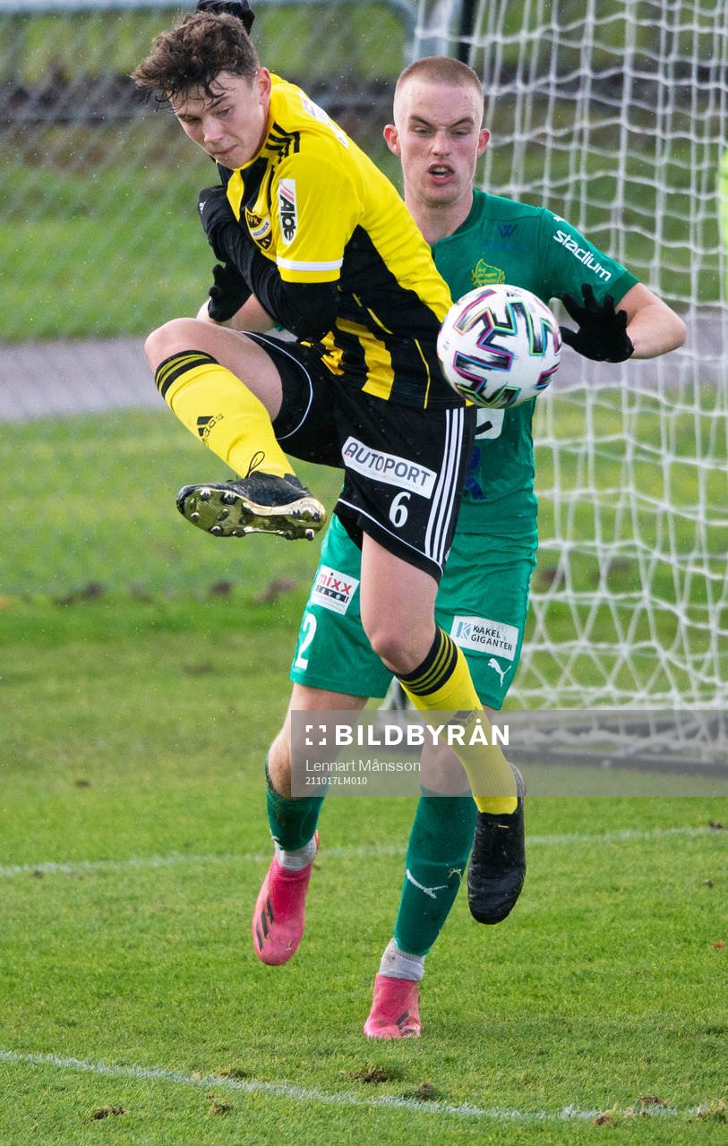 IFK Hässleholms Max Nilsson, född 2005, i matchen i div 2