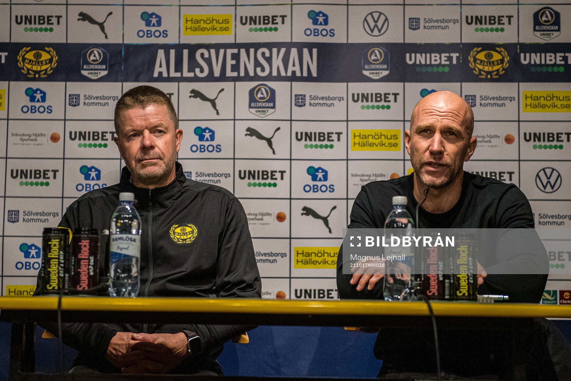Mjällbys tränare Anders Torstensson  och Kalmars tränare
