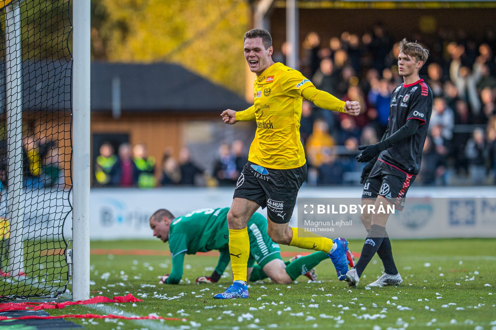 Mjällbys Jacob Bergström jublar