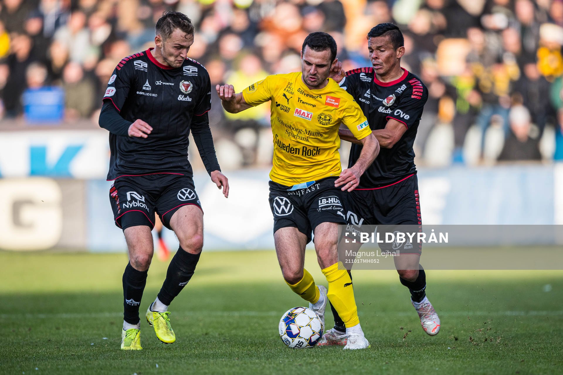 Kalmars Piotr Johansson och Romario Pereira Sipiao och