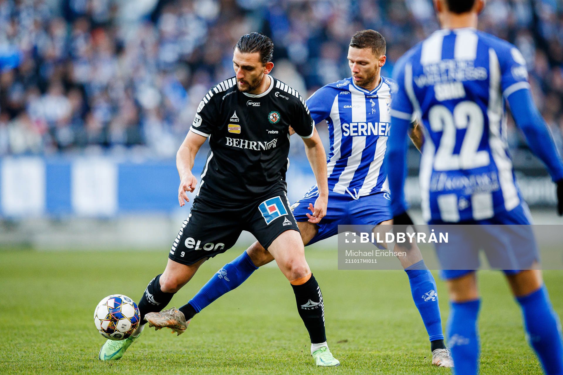 Örebros Agon Mehmeti och IFK Göteborgs Marcus Berg