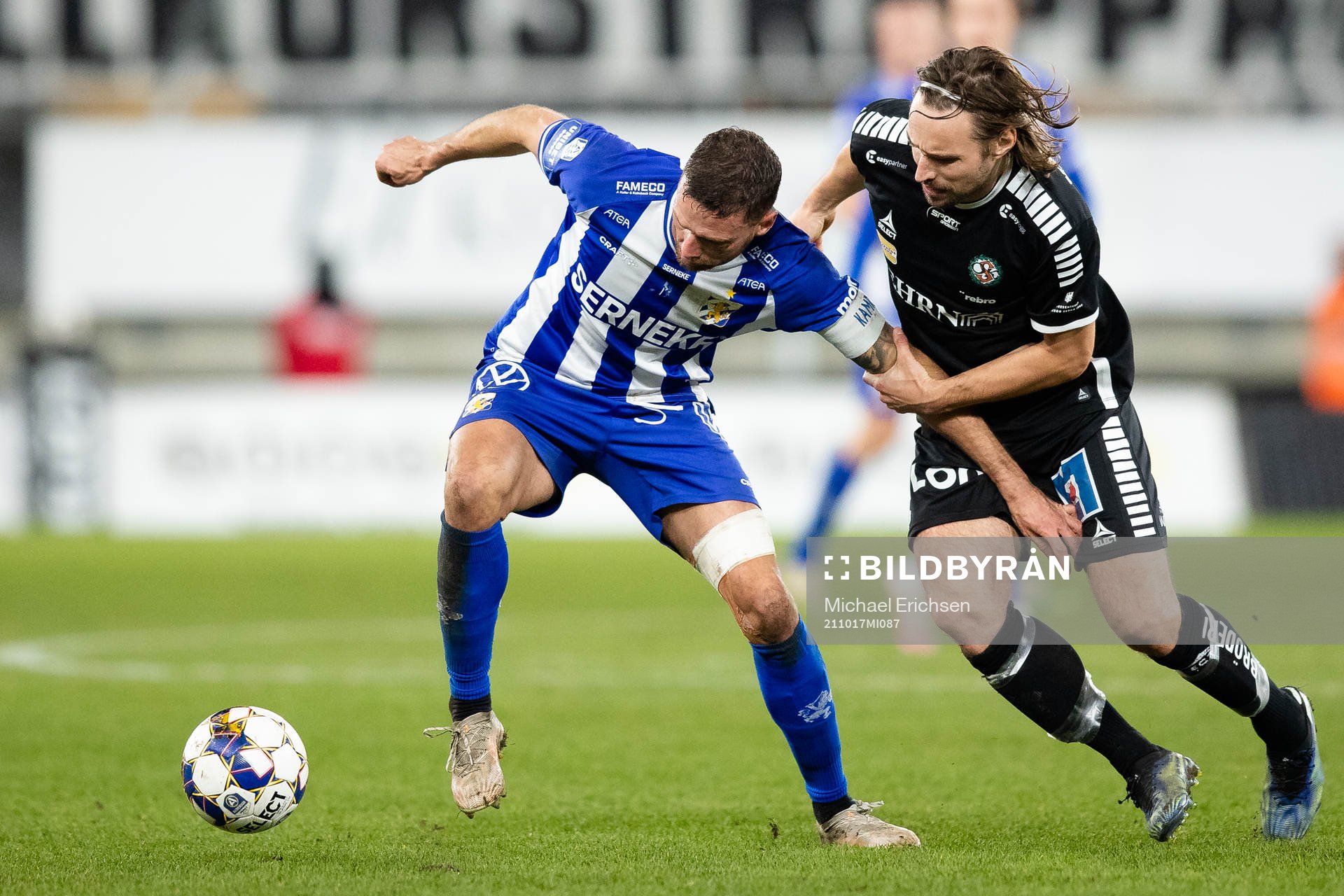 IFK Göteborgs Marcus Berg och Örebros Kevin Walker