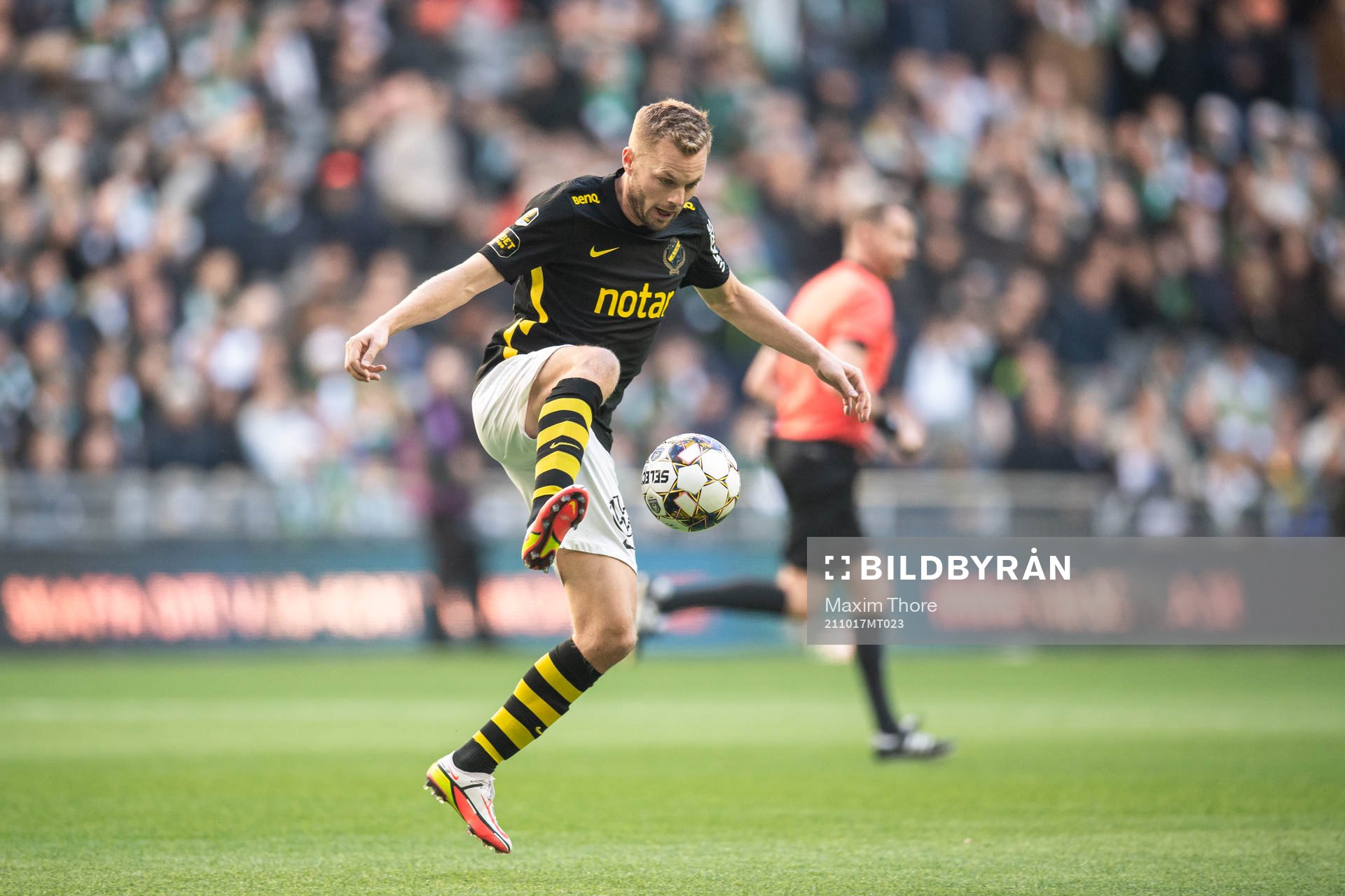 s Sebastian Larsson