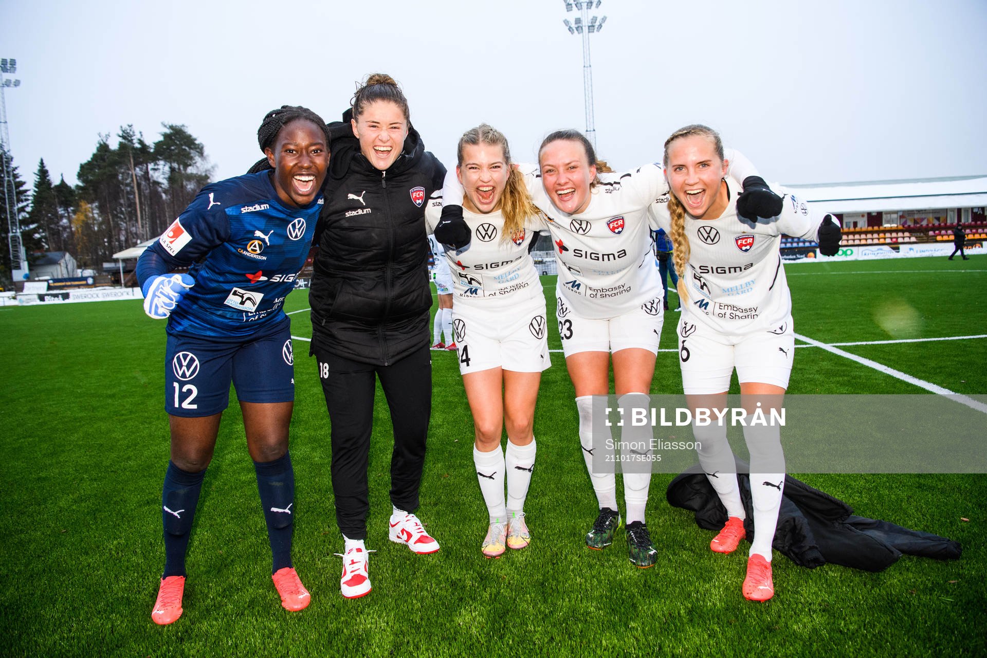 Rosengårds Angel Mukasa, målvakt Teagan Micah, Charlotte