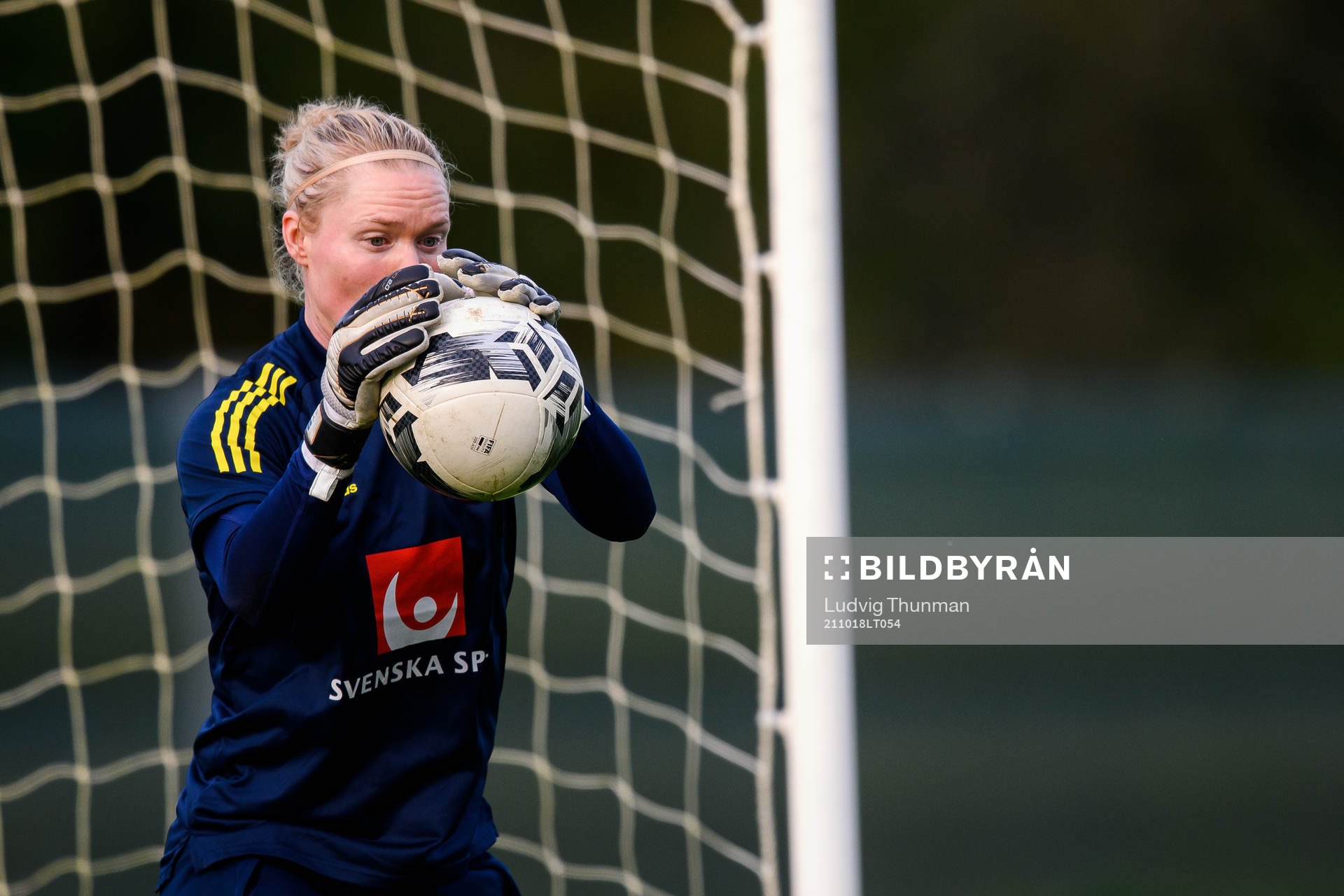 Goalkeeper Hedvig Lindahl of the Swedish women's national