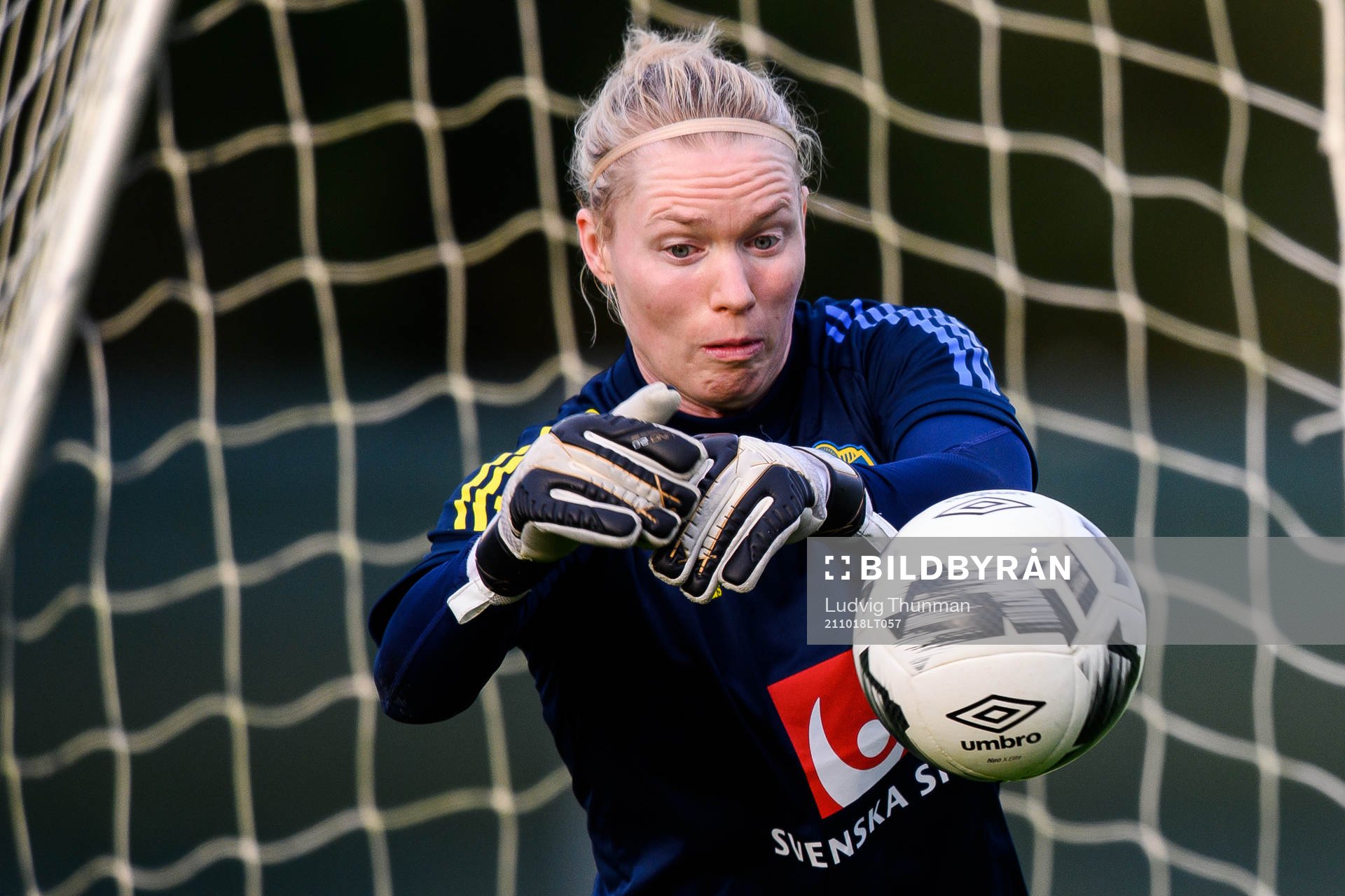 Goalkeeper Hedvig Lindahl of the Swedish women's national