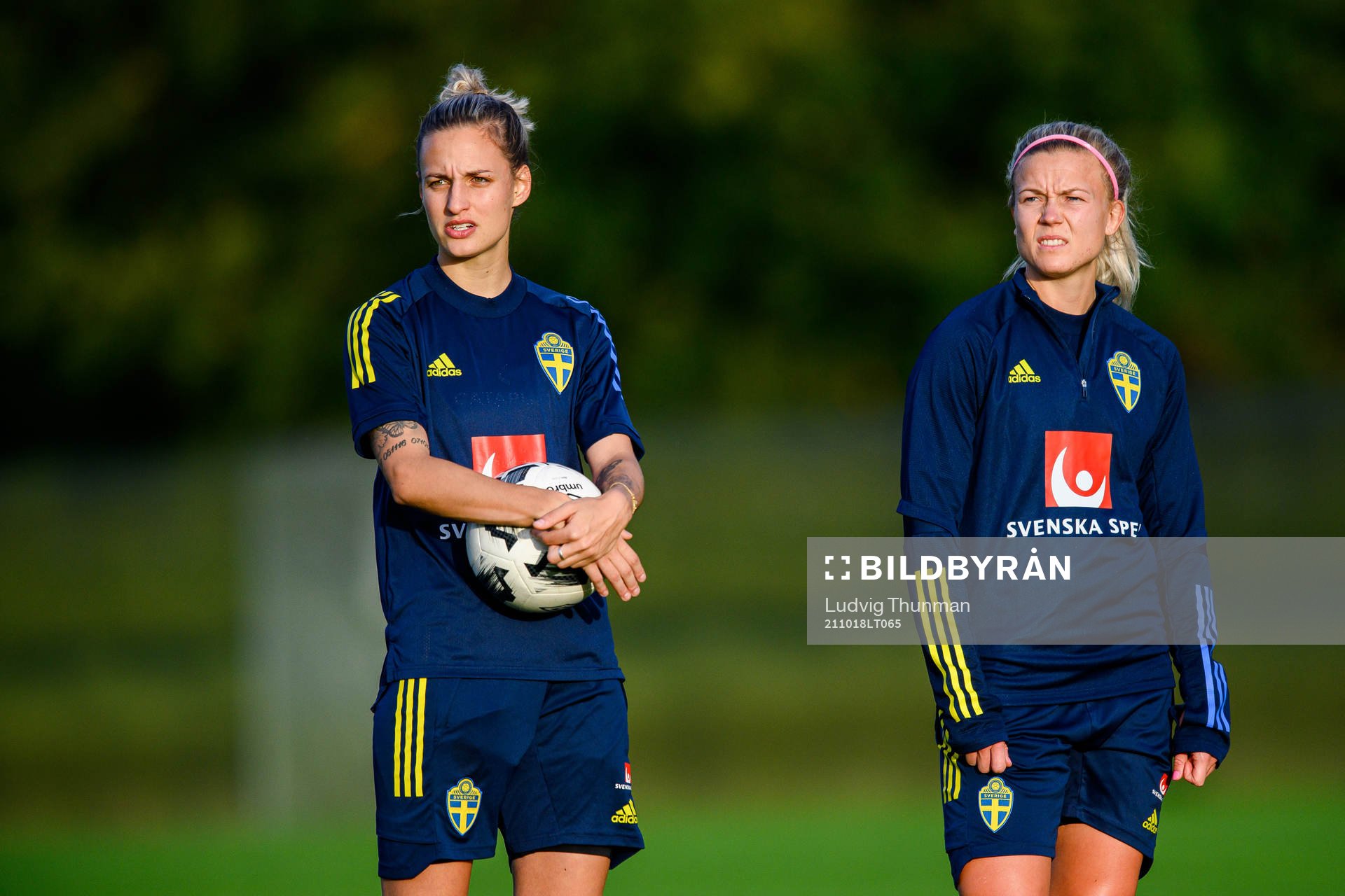 Nathalie Björn and Hanna Glas of the Swedish women's