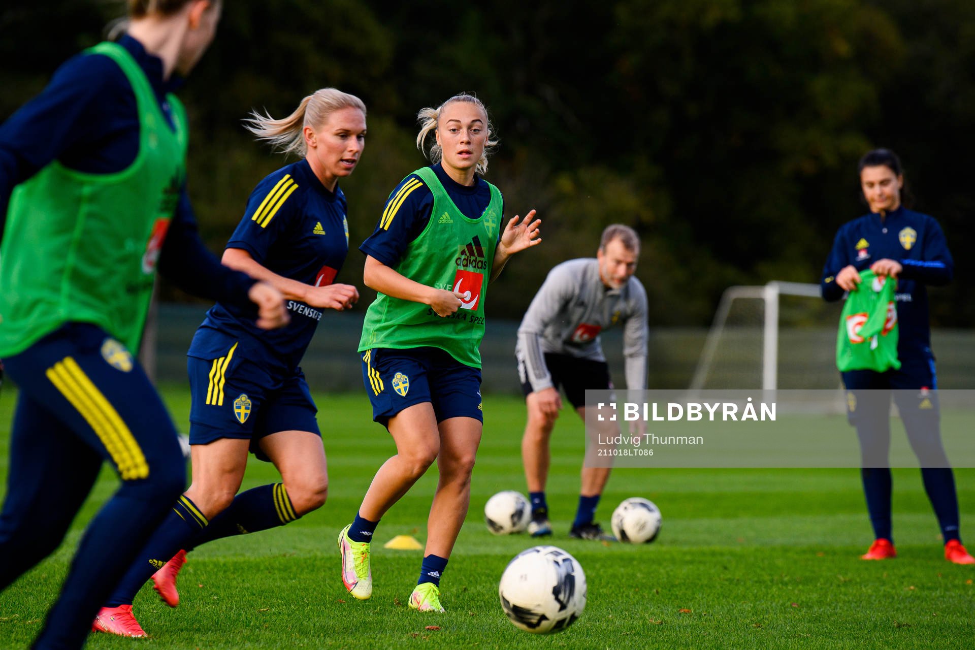 Jonna Andersson and Hanna Bennison of the Swedish women's