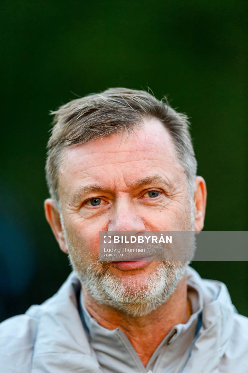Peter Gerhardsson, head coach of the Swedish women's