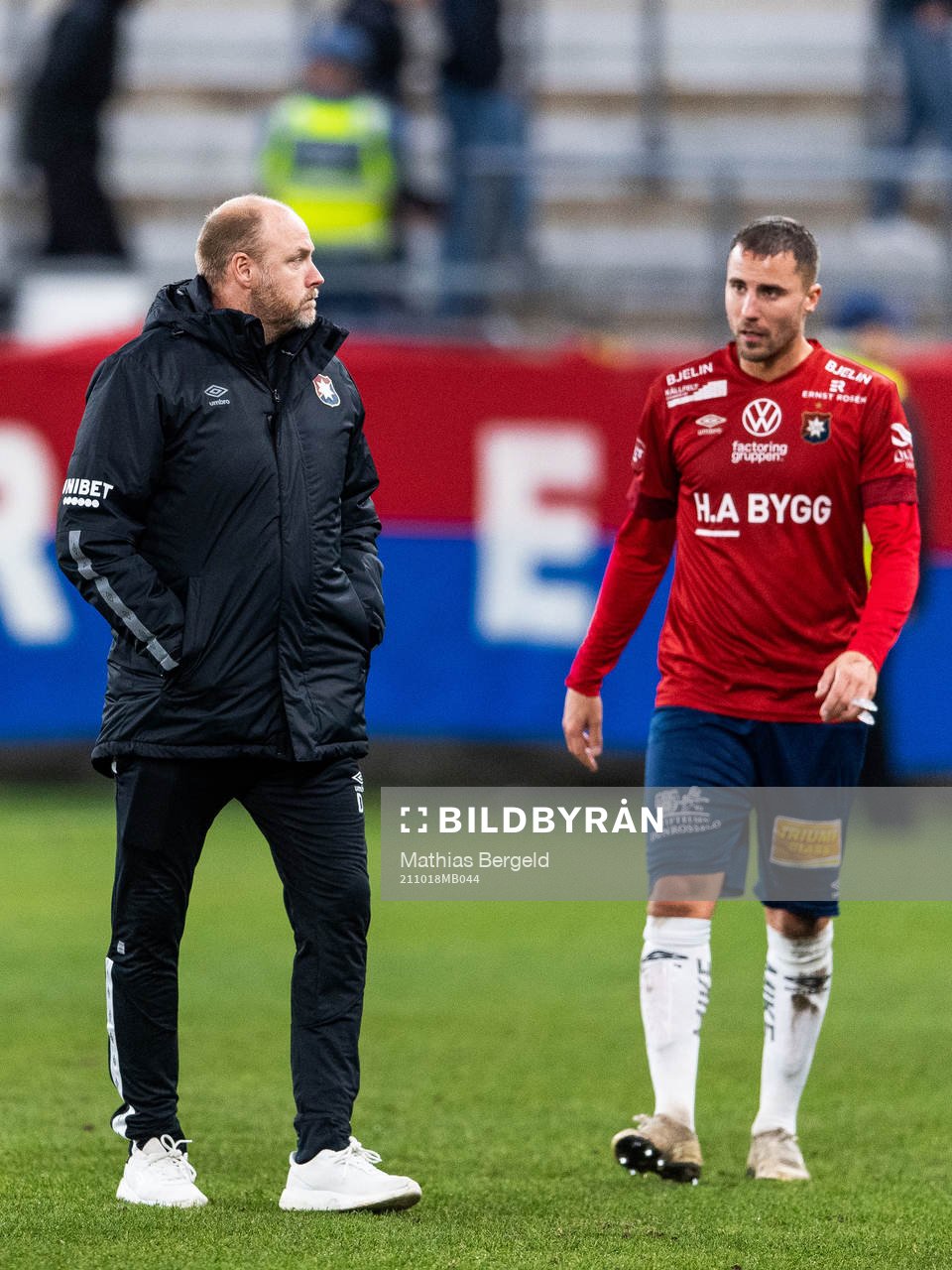 Örgrytes tränare Dane Ivarsson och Jonathan Azulay