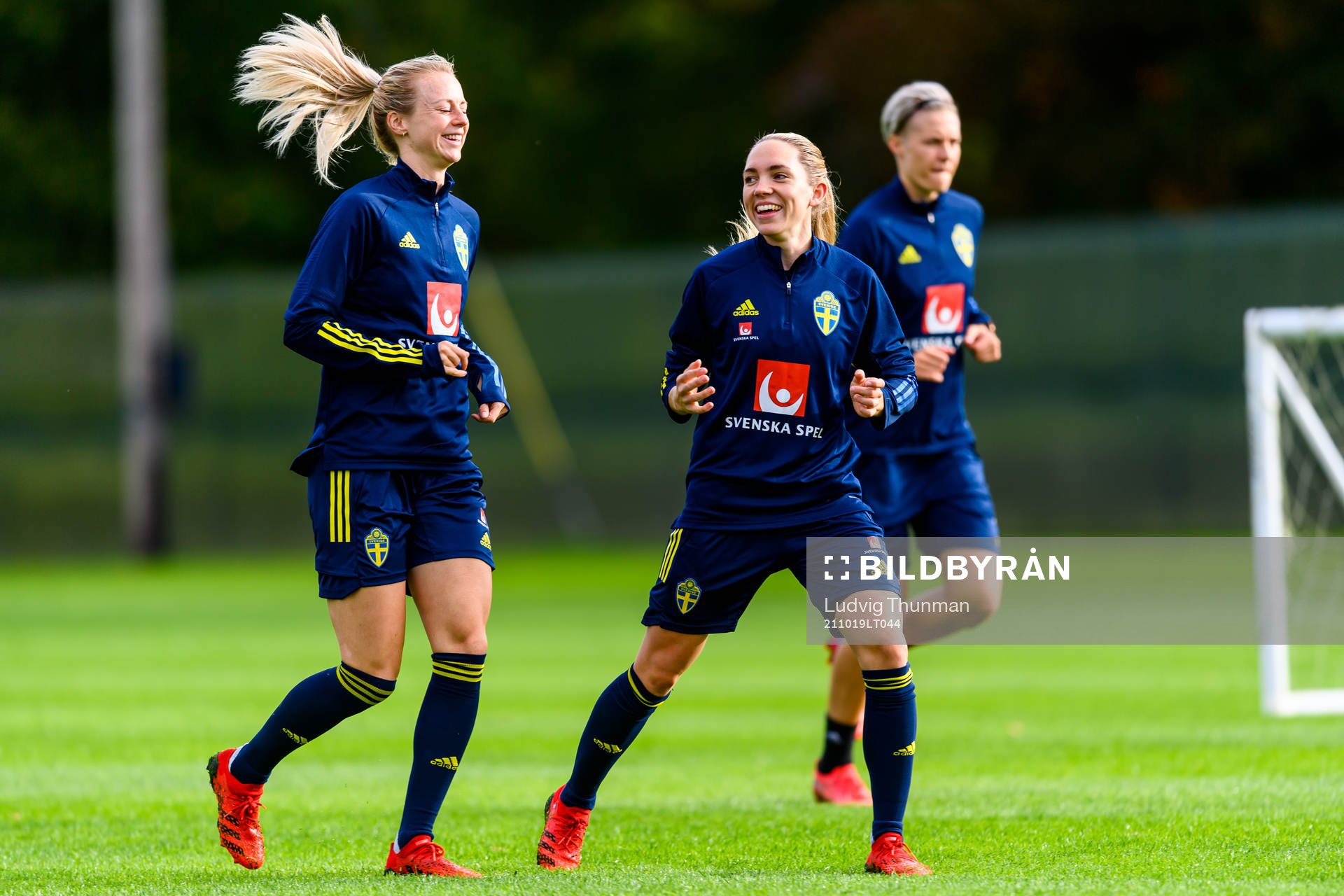 Amanda Ilestedt, Elin Rubensson and Lina Hurtig of the