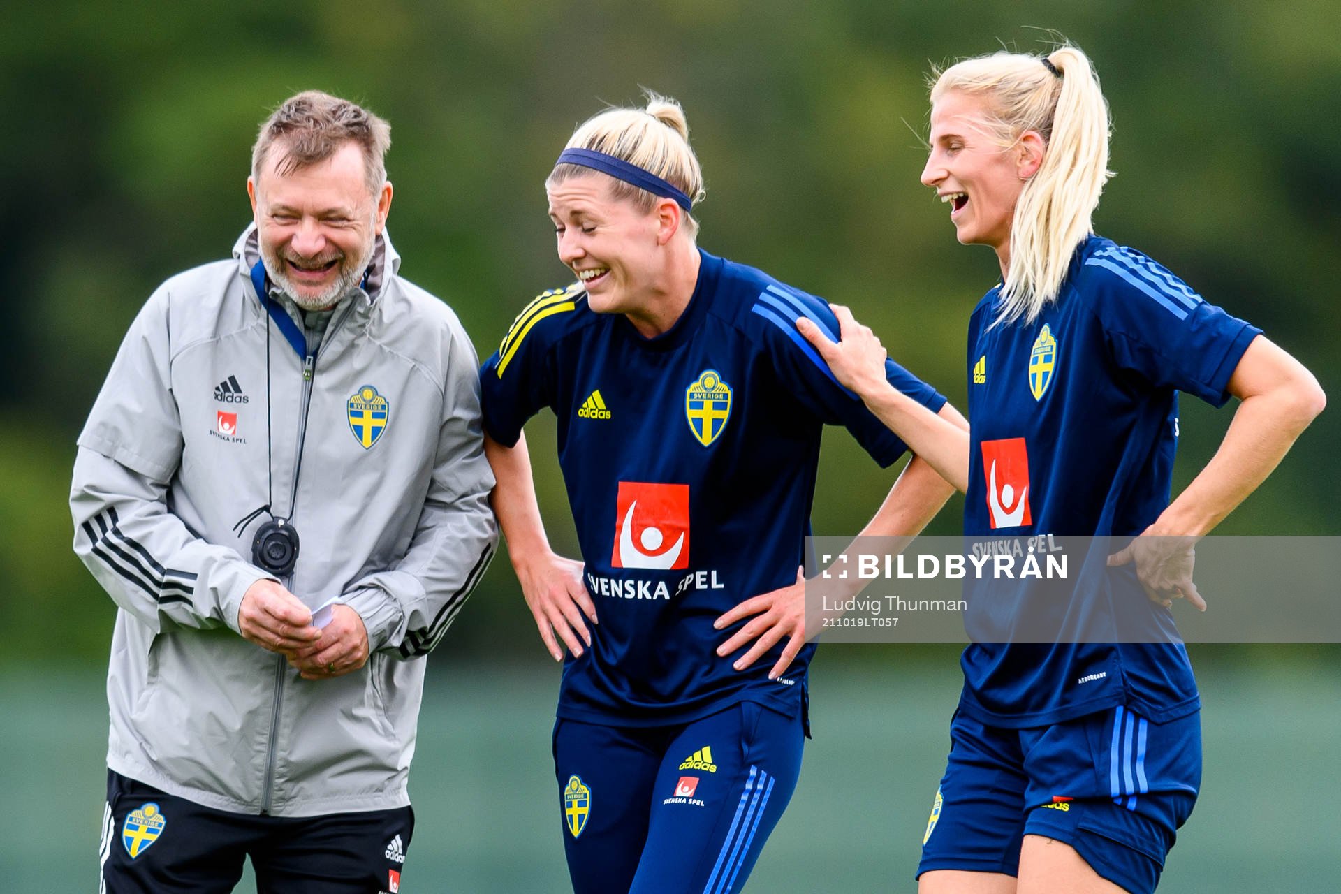 Peter Gerhardsson, head coach, Olivia Schough and Sofia