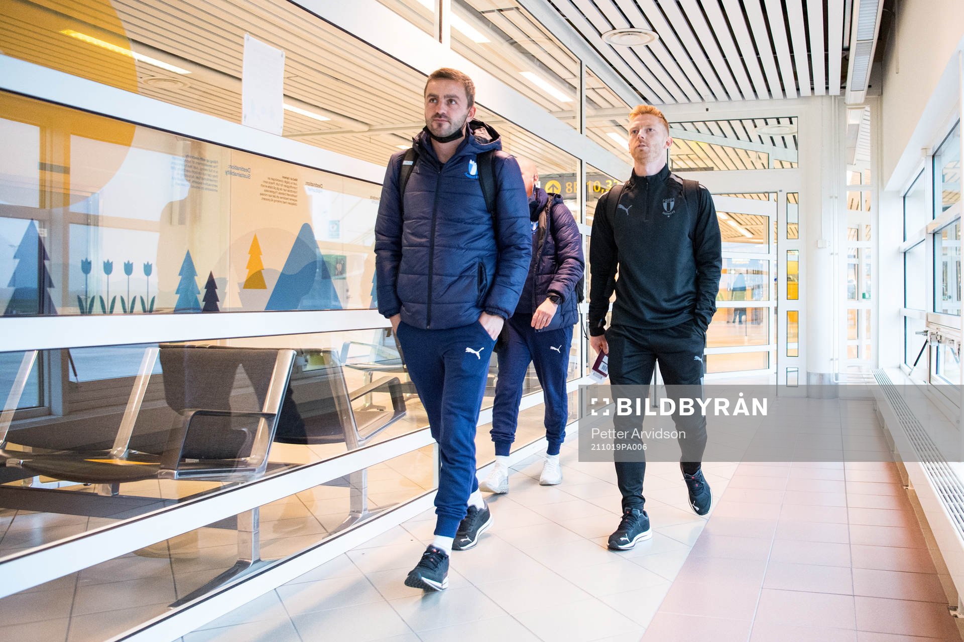 Anders Christiansen (r) of Malmö FF