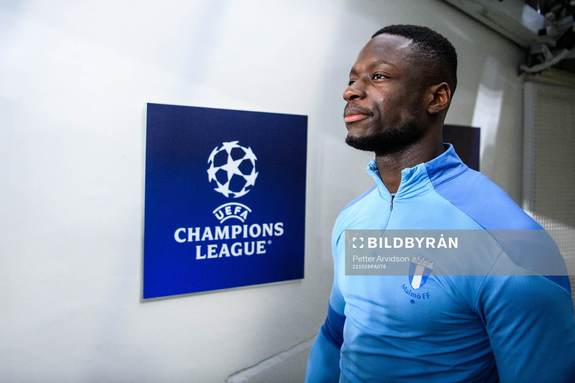 goalkeeper Ismael Diawara of Malmö FF