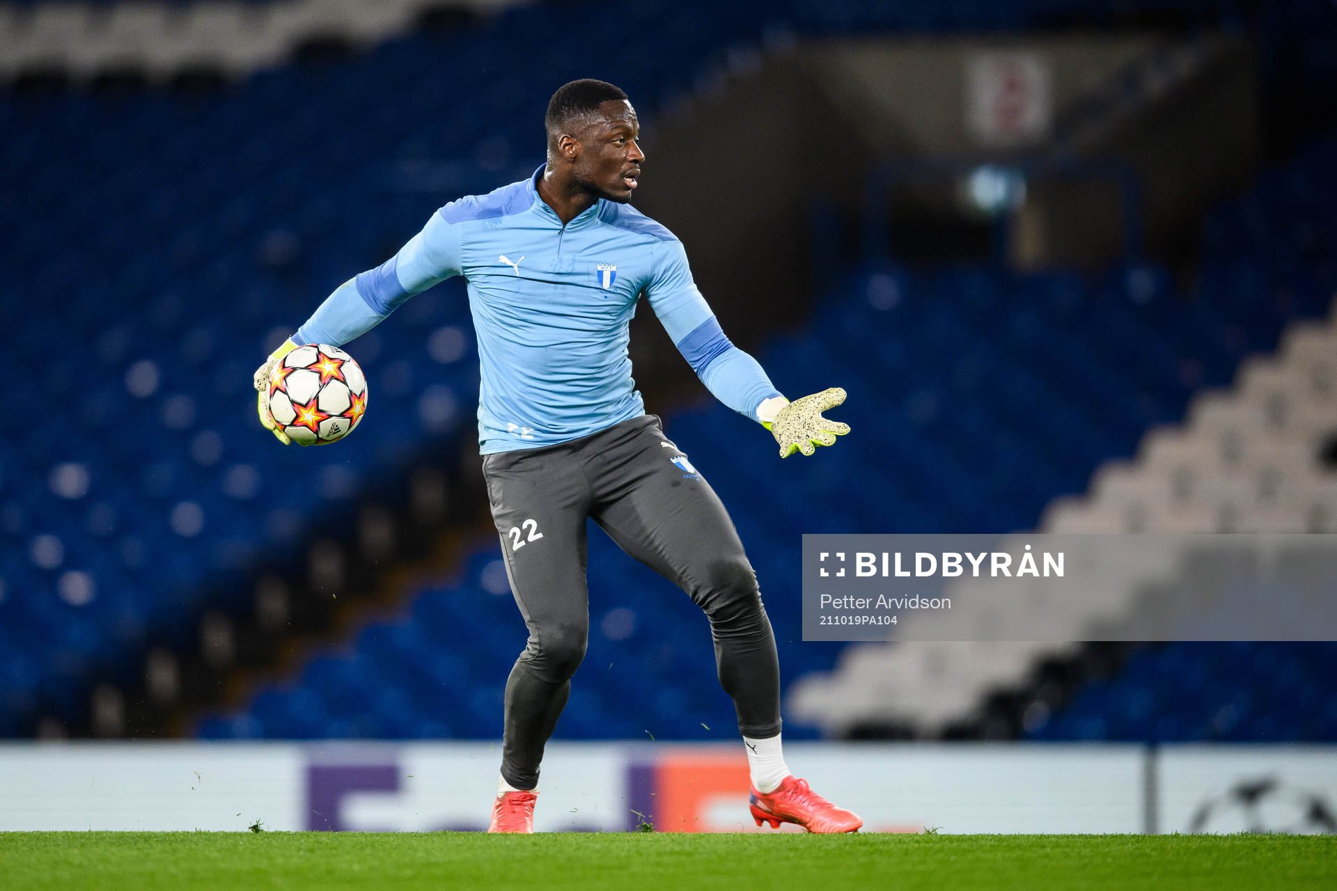 goalkeeper Ismael Diawara of Malmö FF