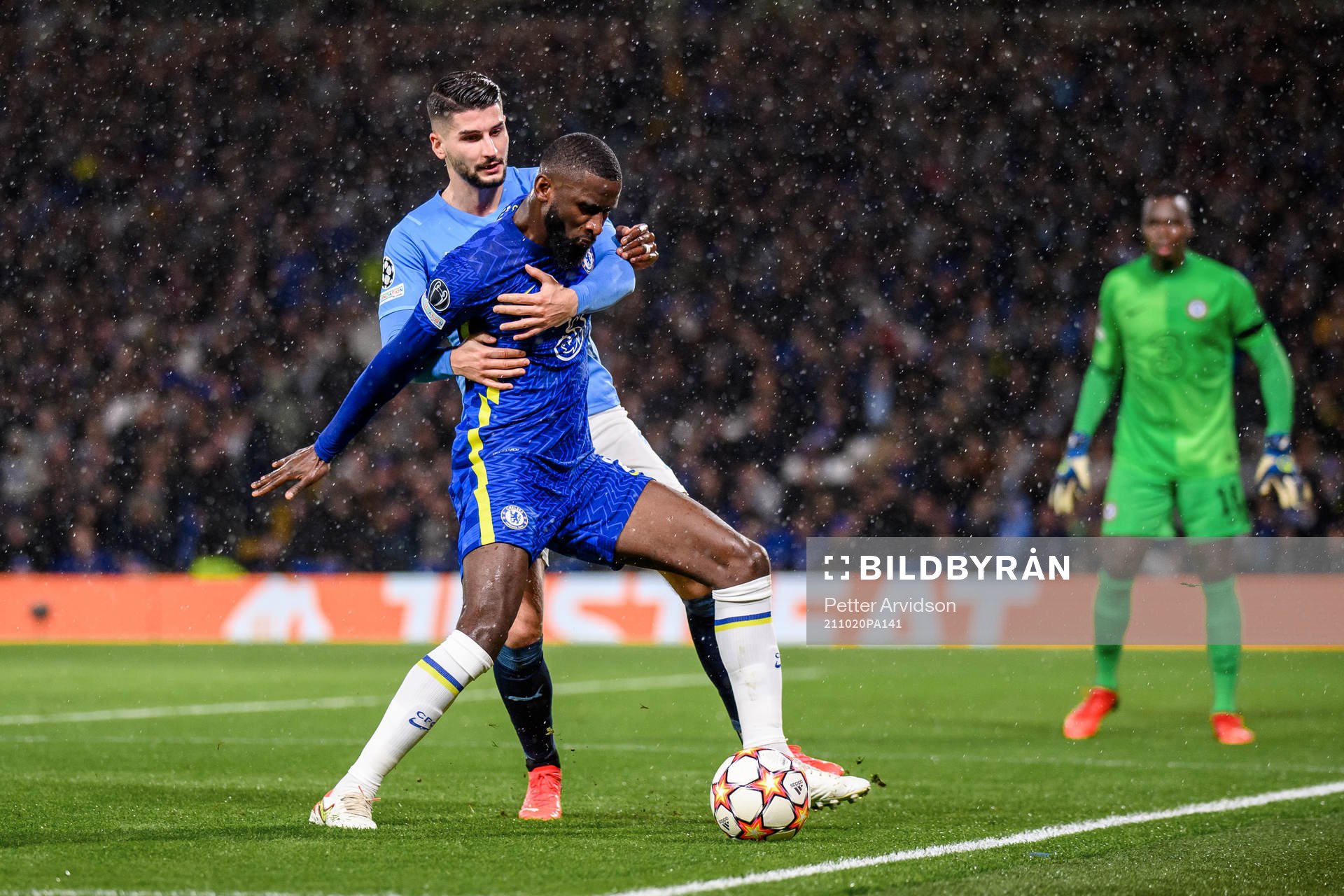 Antonio Colak of Malmö FF andf Antonio Rudiger of Chelsea