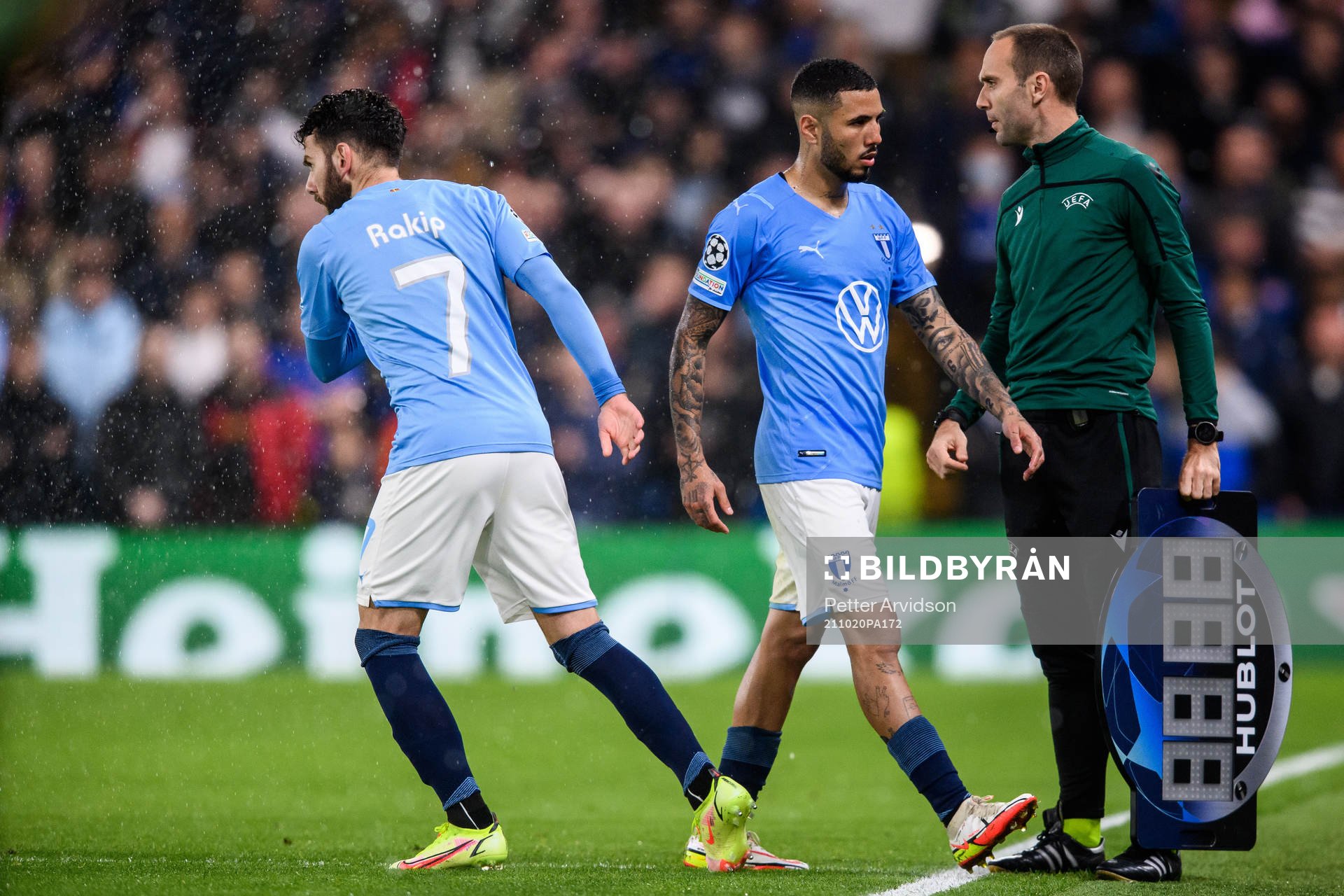 Sergio Pena of Malmö FF is being substituted for Erdal