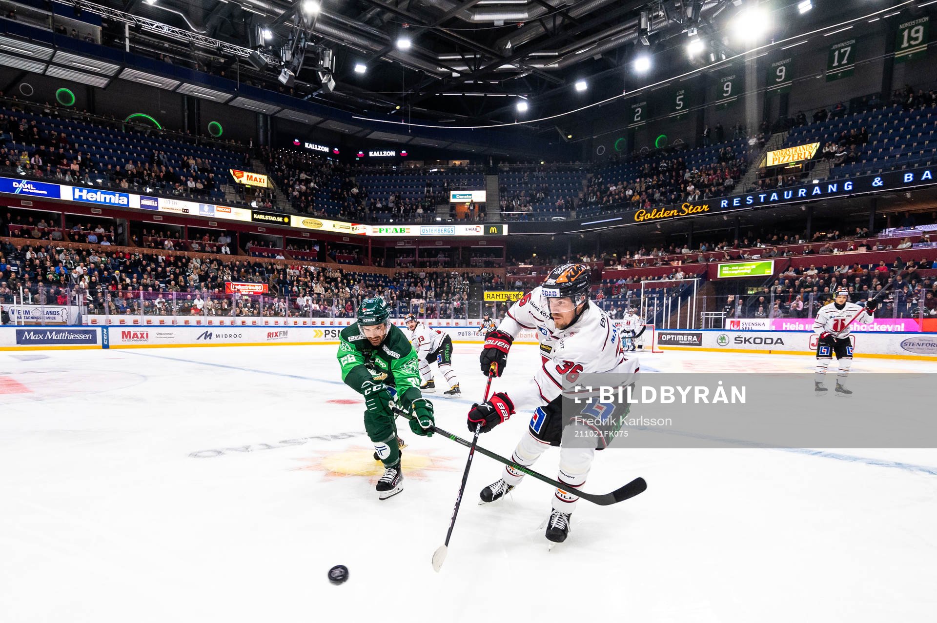 Färjestads Martin Johansson och Örebros Emil Larsson