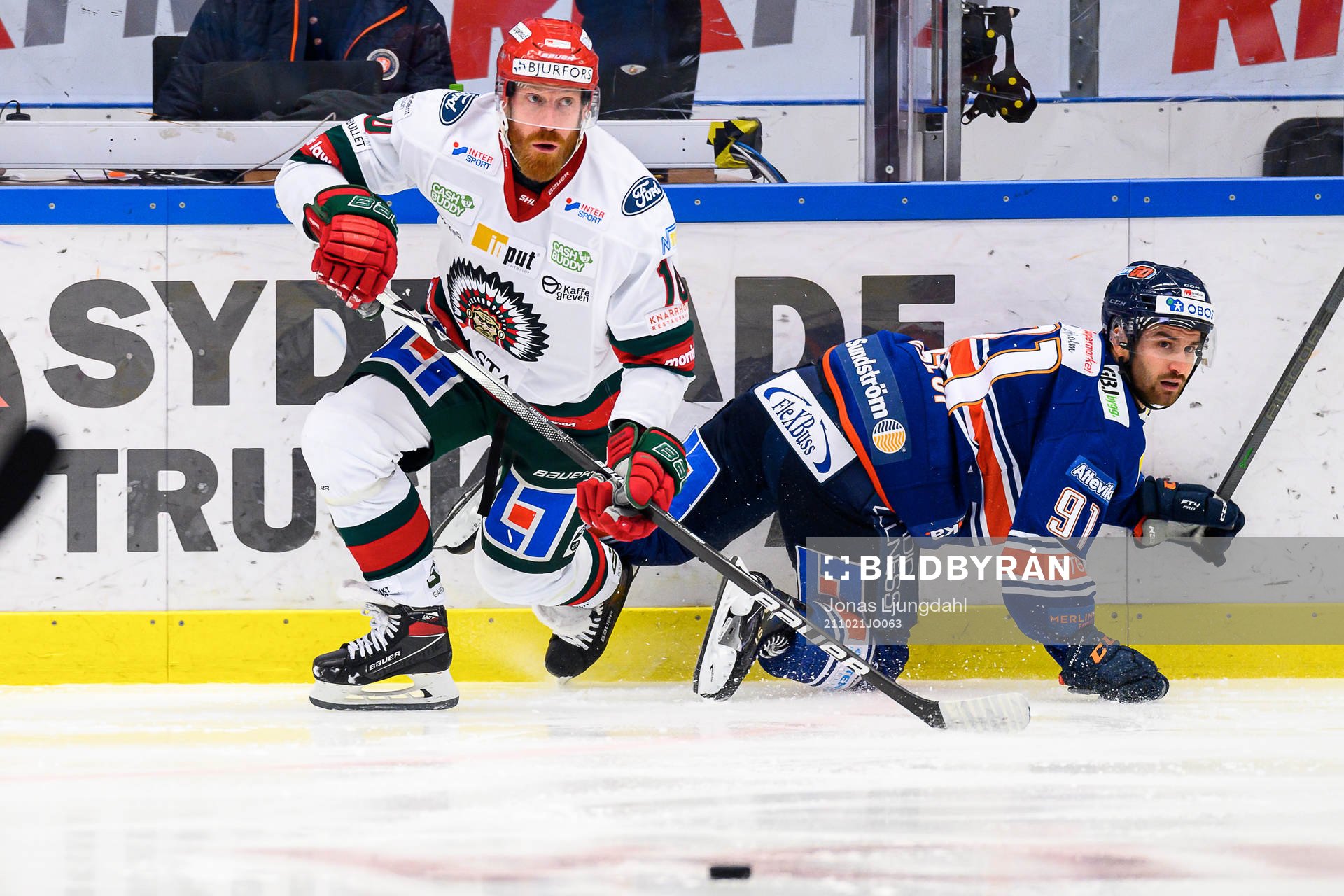 Växjös Andrew Calof och Frölundas Jens Olsson