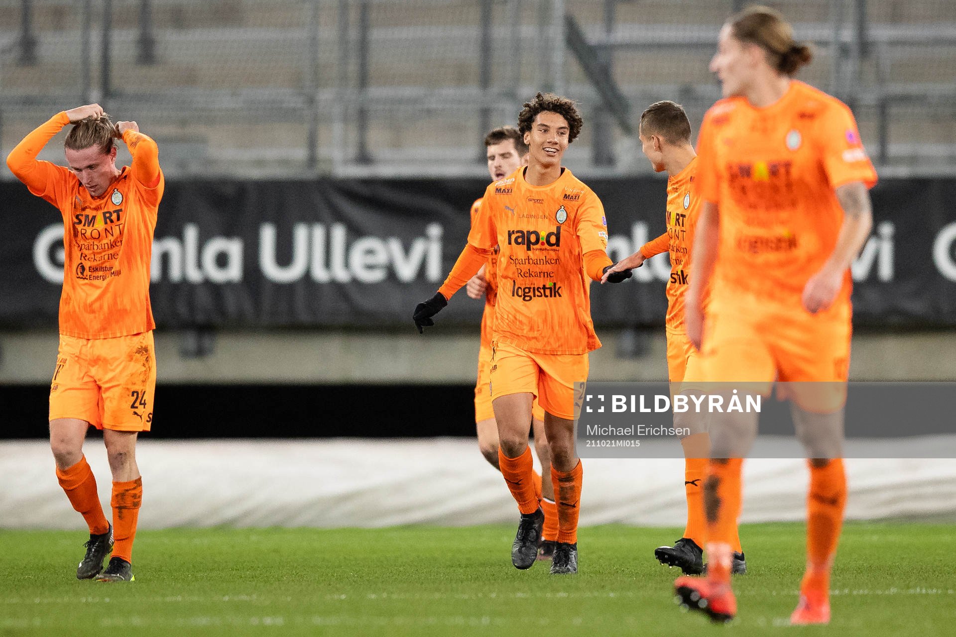 AFC Eskilstunas Robin Tihi jublar efter 1-1 under fotbollsmatchen i Superettan mellan GAIS och AFC Eskilstuna den 21 oktober 2021 i Göteborg.