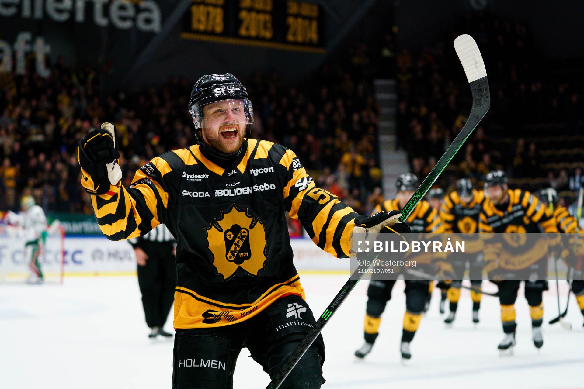 Skellefteås Oskar Nilsson jublar
