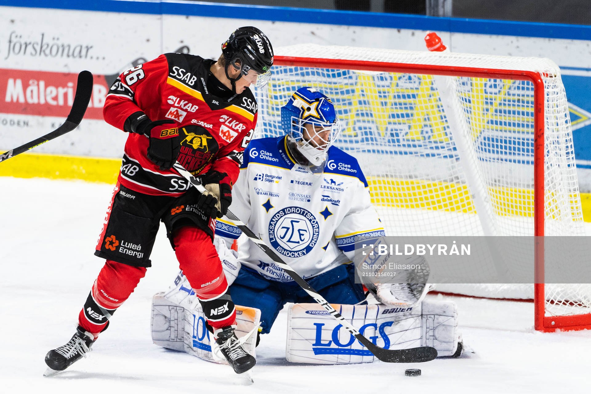 Luleås Radek Muzik och Leksands målvakt Kasimir Kaskisuo