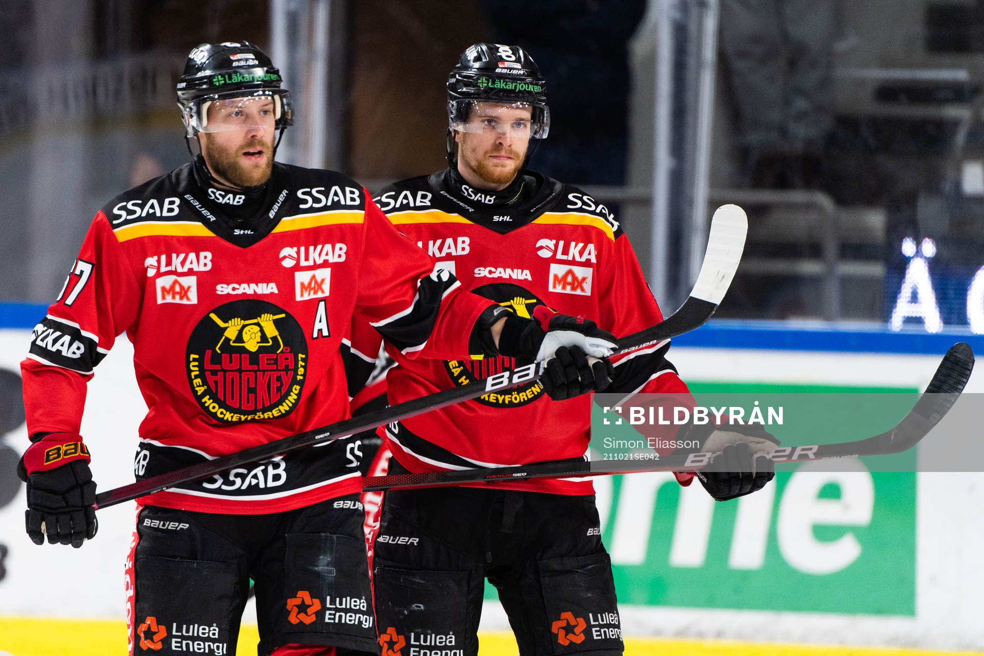 Luleås Linus Omark och Brendan Shinnimin