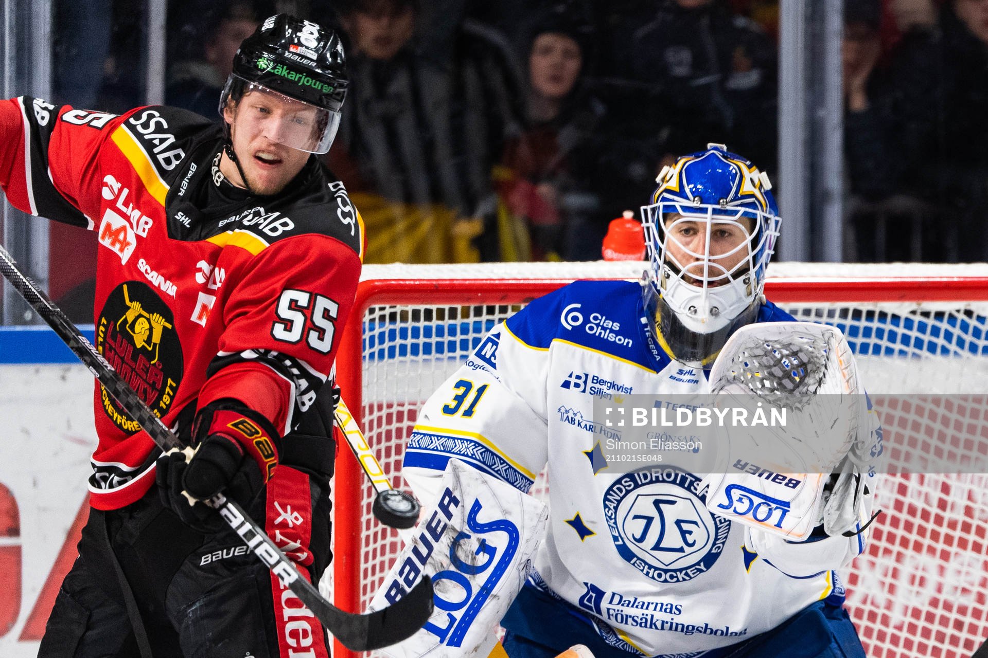 Luleås Vilmos Gallo och Leksands målvakt Kasimir Kaskisuo