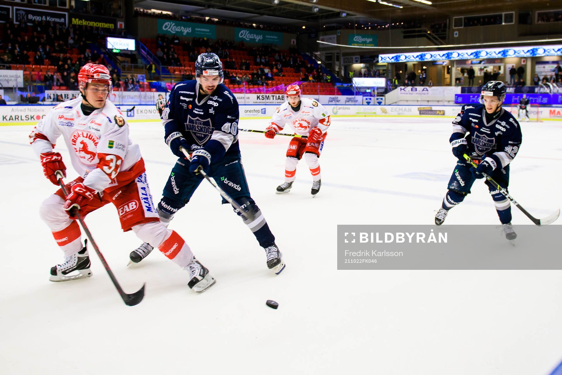 Troja-Ljungbys  Daniel Karlsson Thörnros och Karlskogas