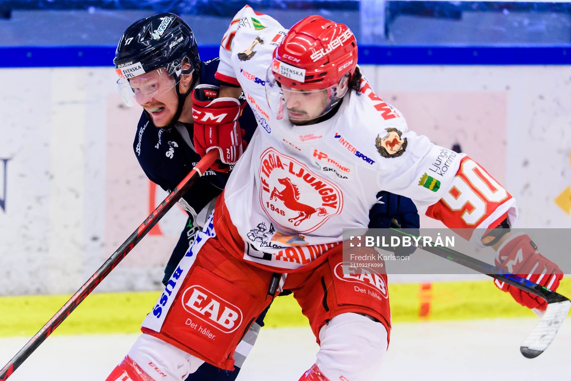 Karlskogas David Lindquist och Troja-Ljungbys  Kevin
