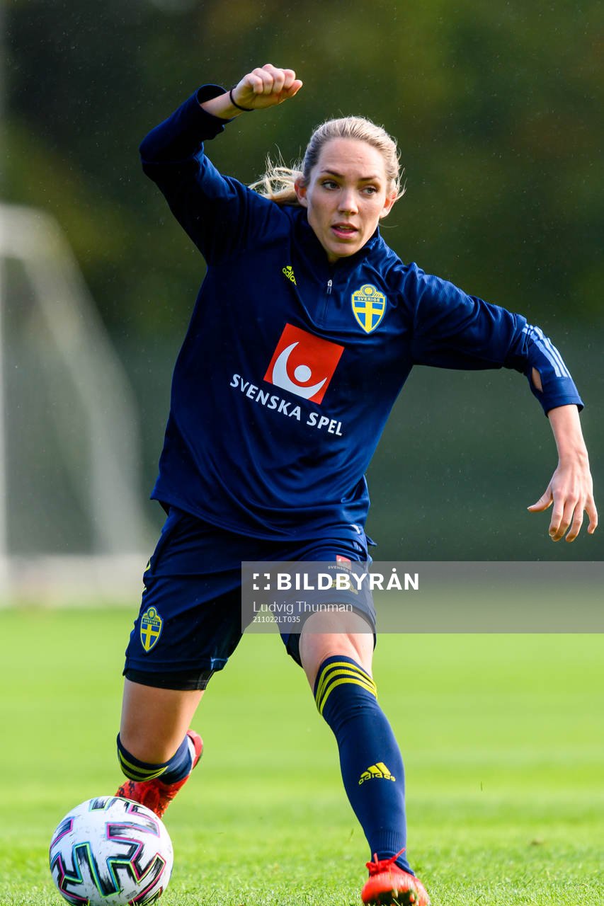 Elin Rubensson of the Swedish women's national football team