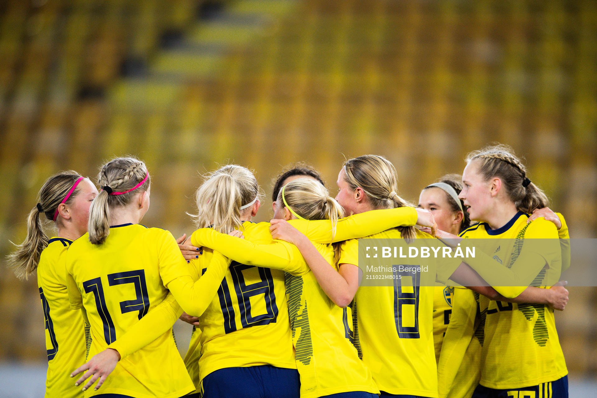 Sveriges Tuva Skoog jublar