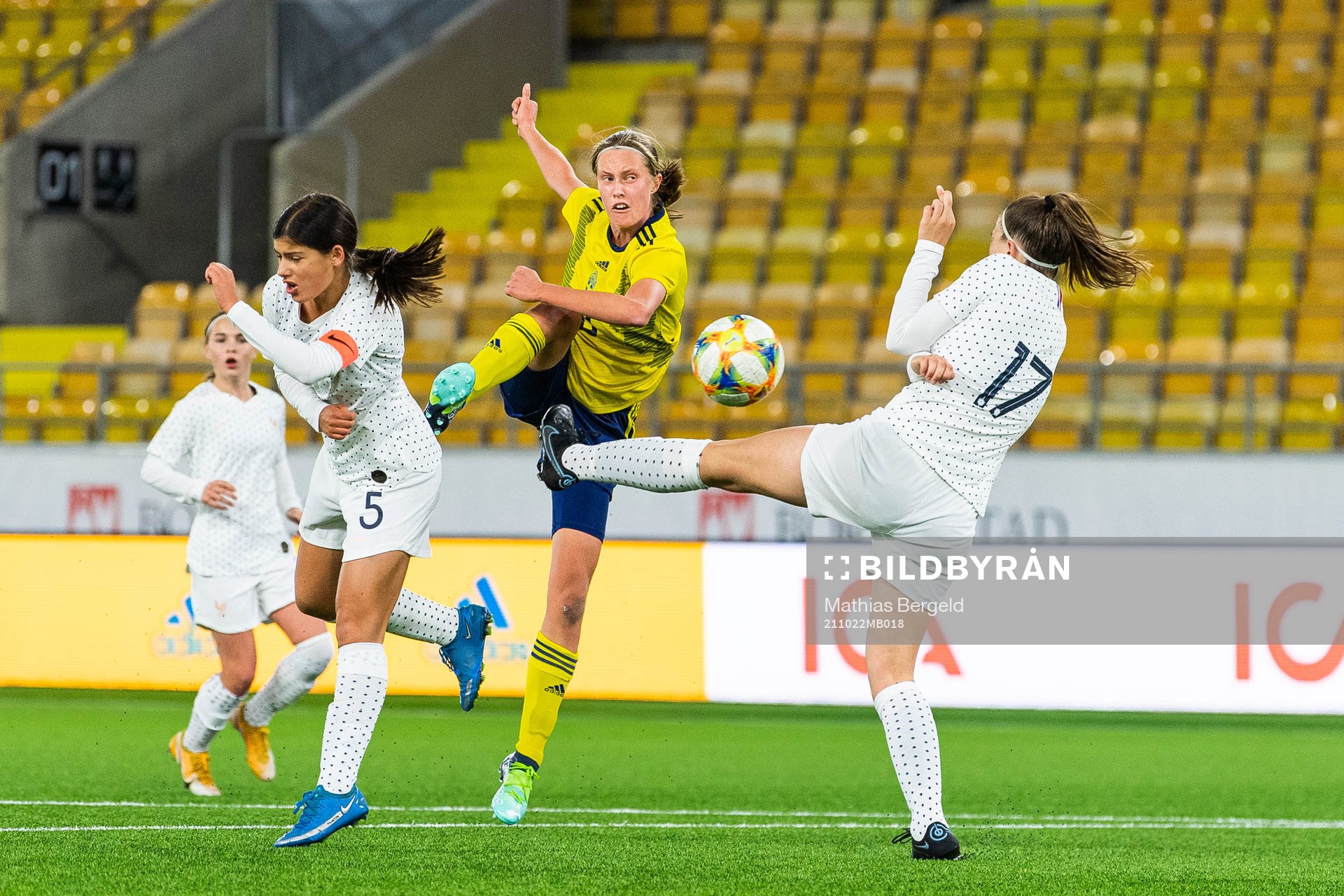 Sveriges Klara Svensson Senelius skjuter