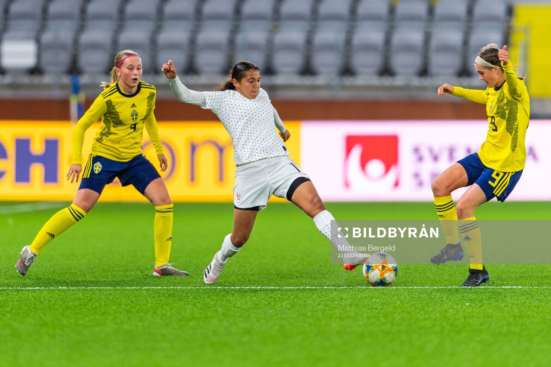 Sveriges Petronella Winblad och Erica Persson Welin