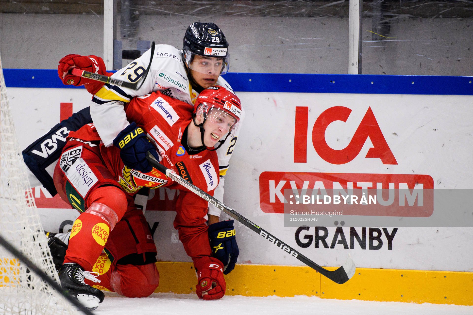 s Jonathan Wikström och Almtunas Jacob Svensson