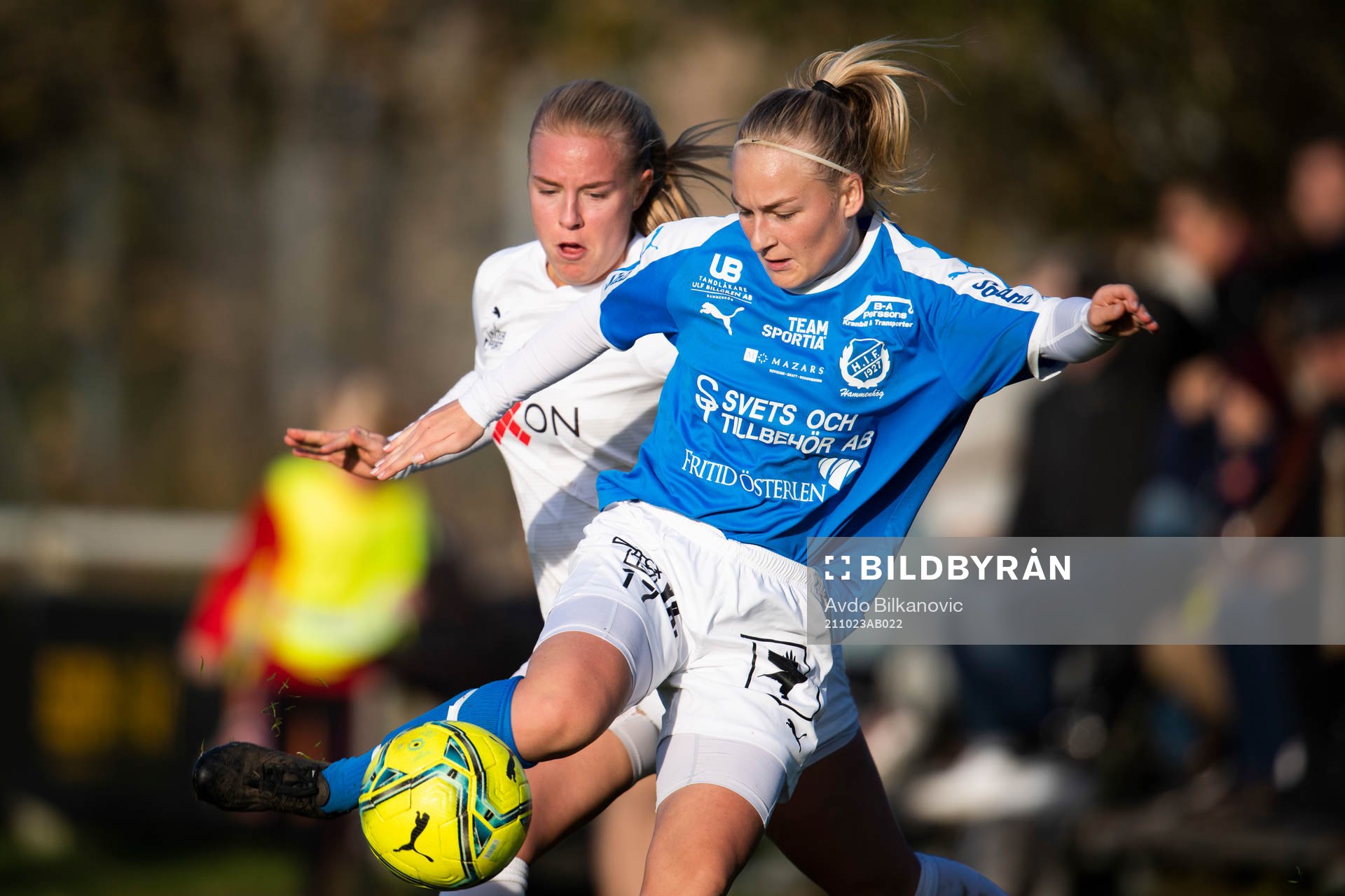 Hittarps Amanda Strandh trycker Hammenhögs Emma Nilsson i