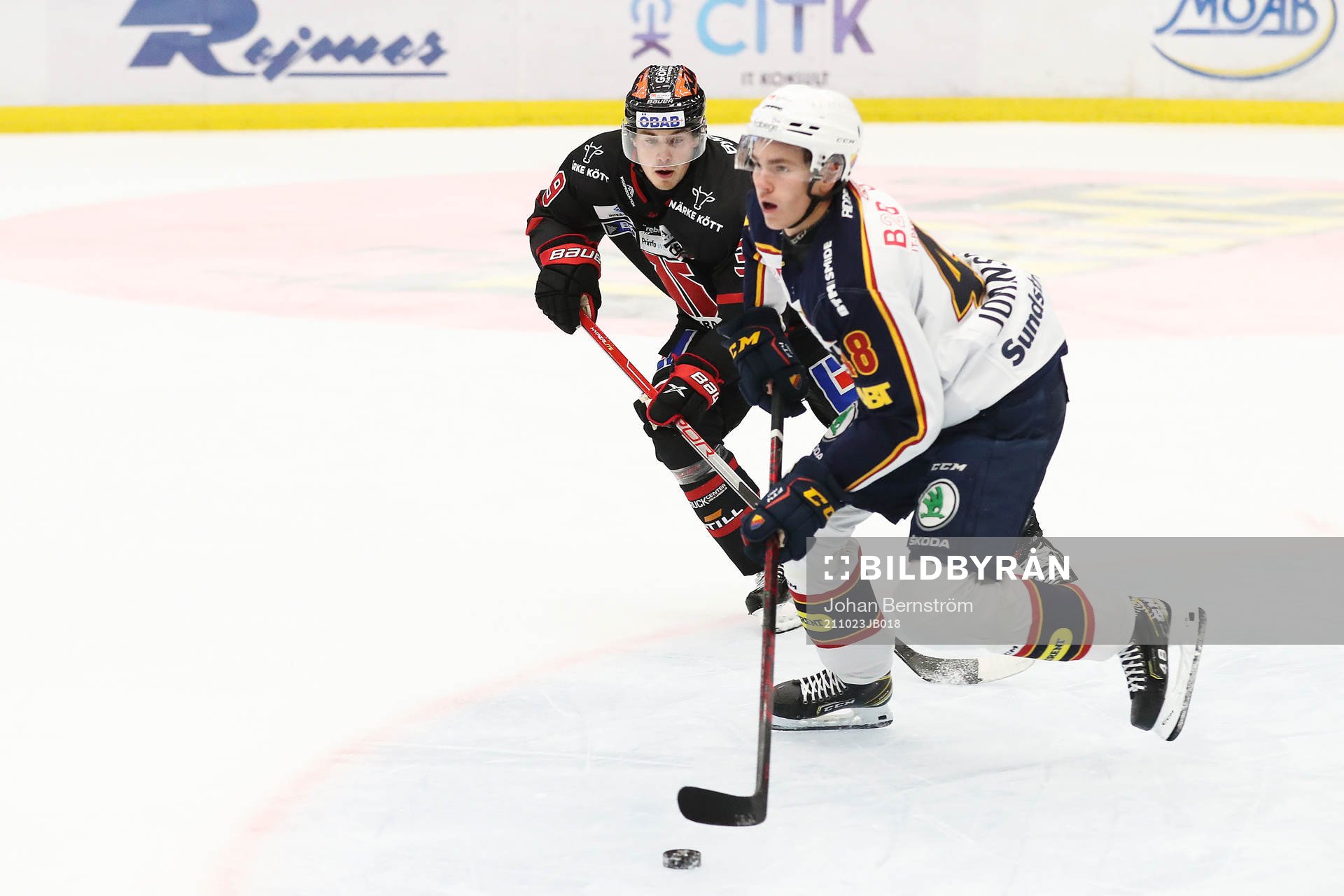Örebros Joel Mustonen och Djurgårdens Pontus Johansson