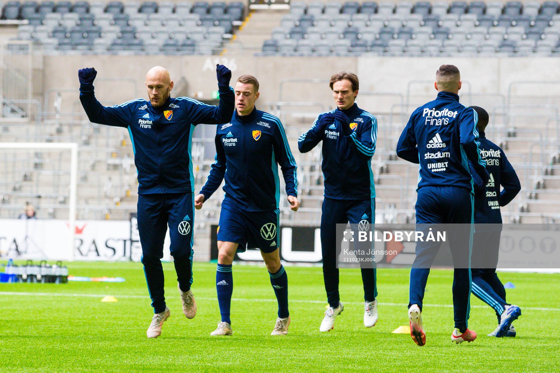 Djurgårdens Magnus Eriksson med lagkamrater