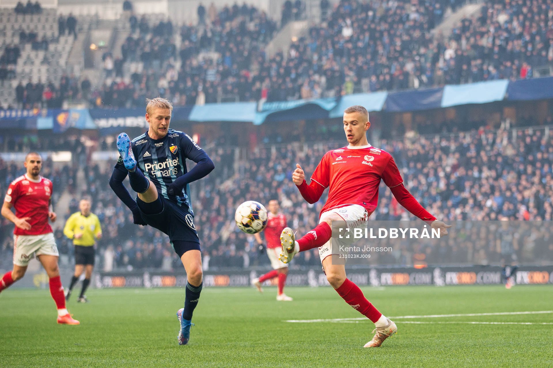Djurgårdens Kalle Holmberg och Kalmars Johan Stenmark