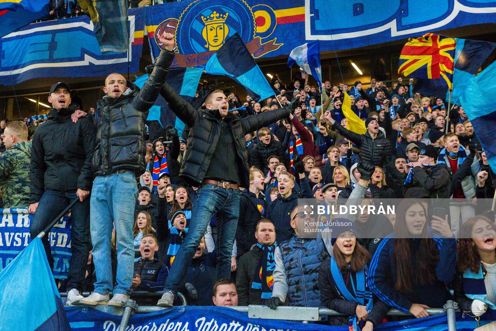 Djurgårdens supportrar jublar