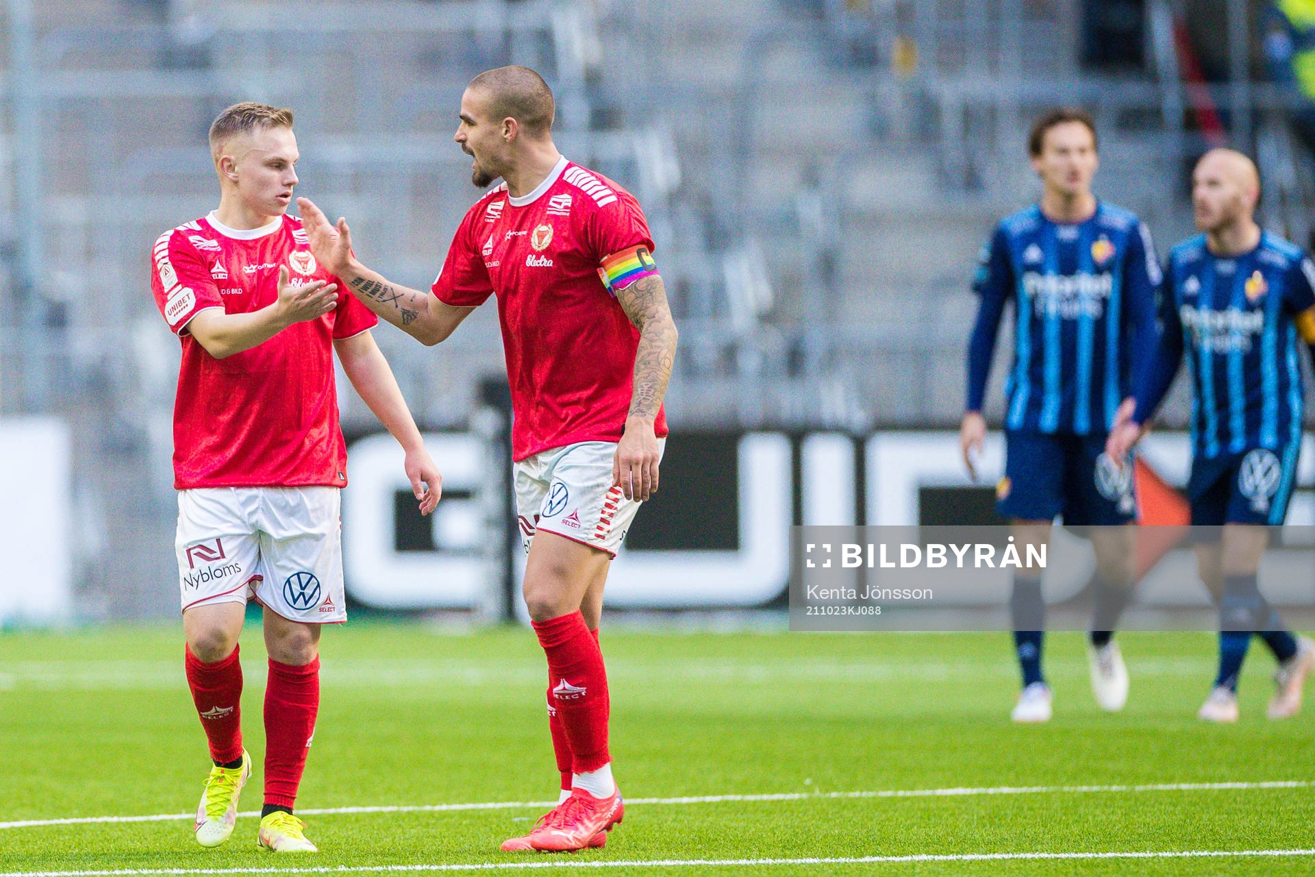 Kalmars Isak Jansson jublar med Douglas Bergqvist