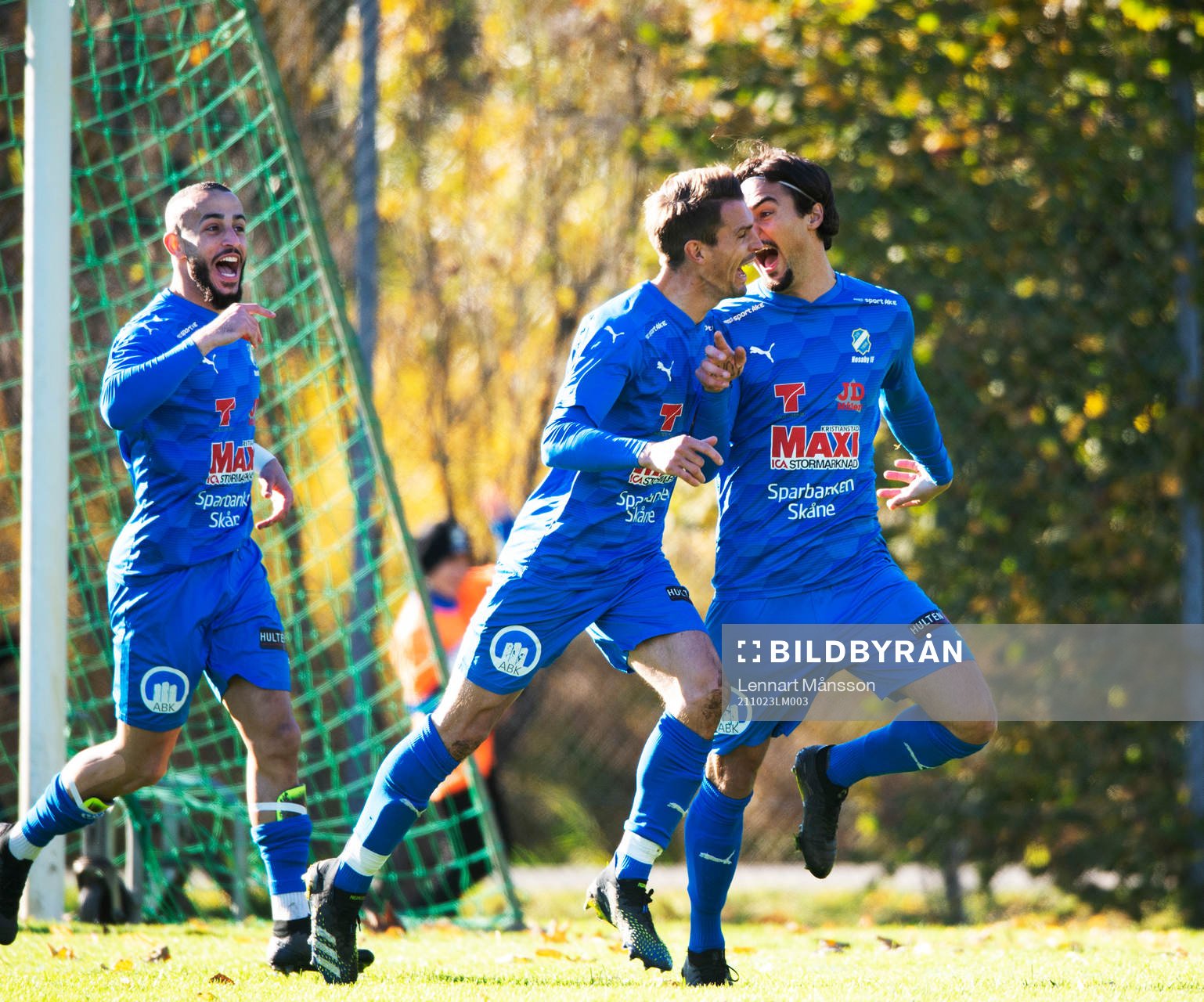 Nosaby firar 1-0 i matchen i division 2 mellan Nosaby IF