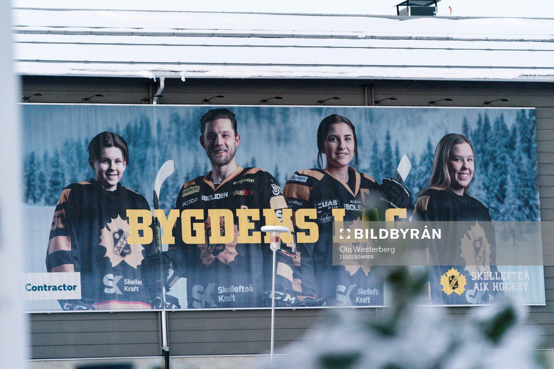 Reklamskylt utanför Skellefteå Kraft Arena