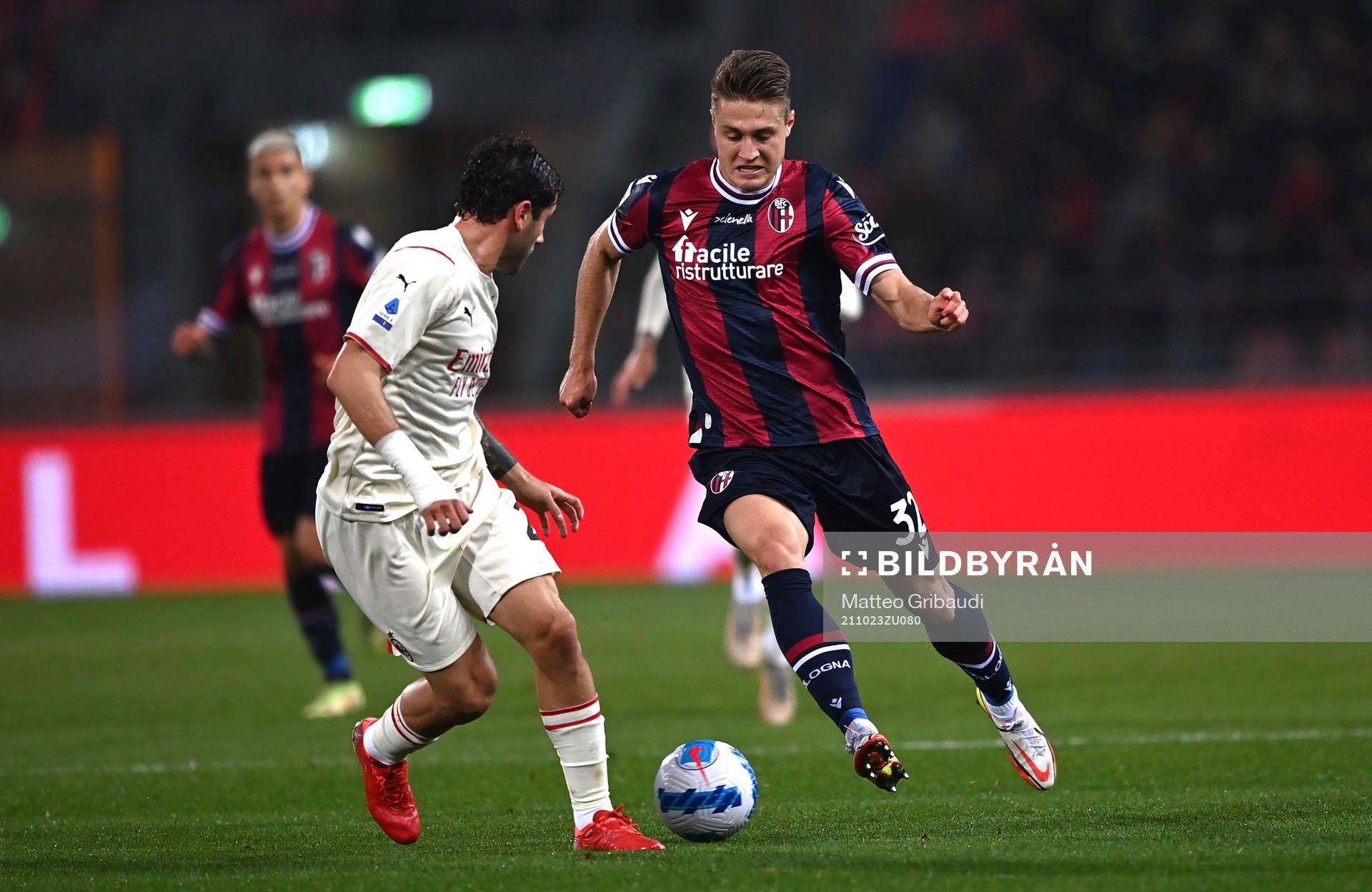 Mattias Svanberg of Bologna