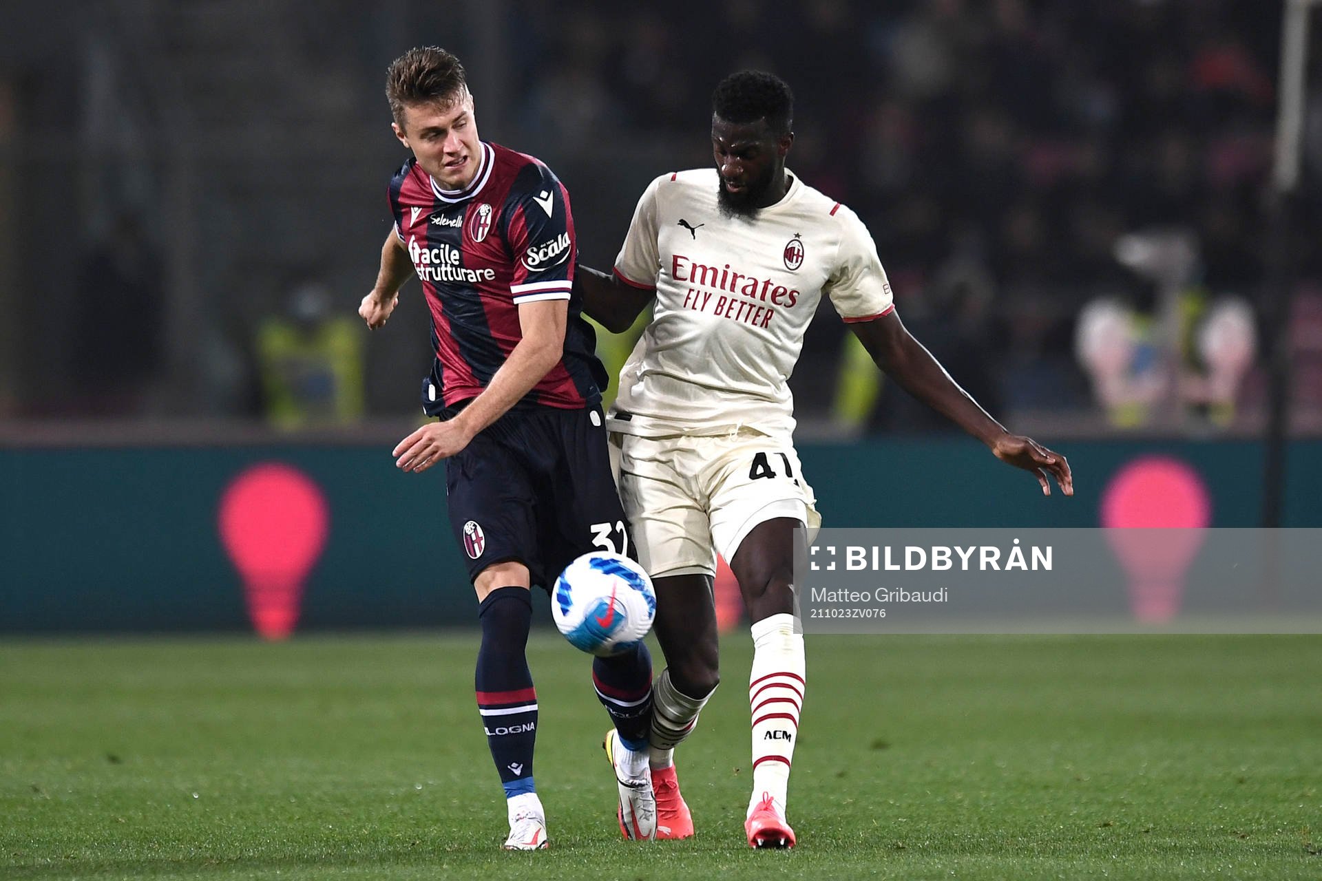 Mattias Svanberg of Bologna