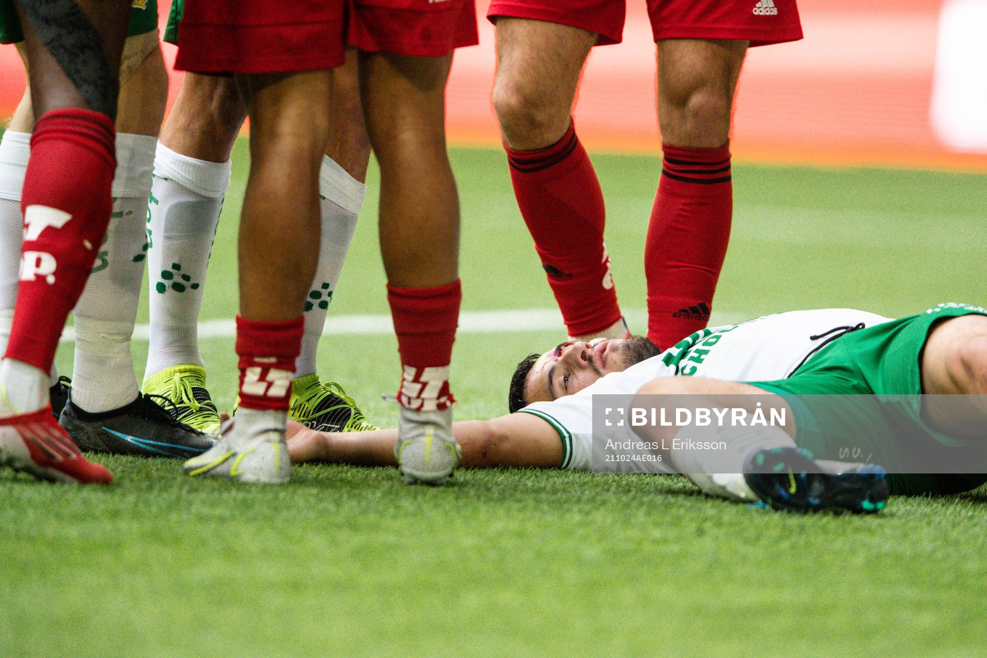 Hammarbys Astrit Selmani har ont