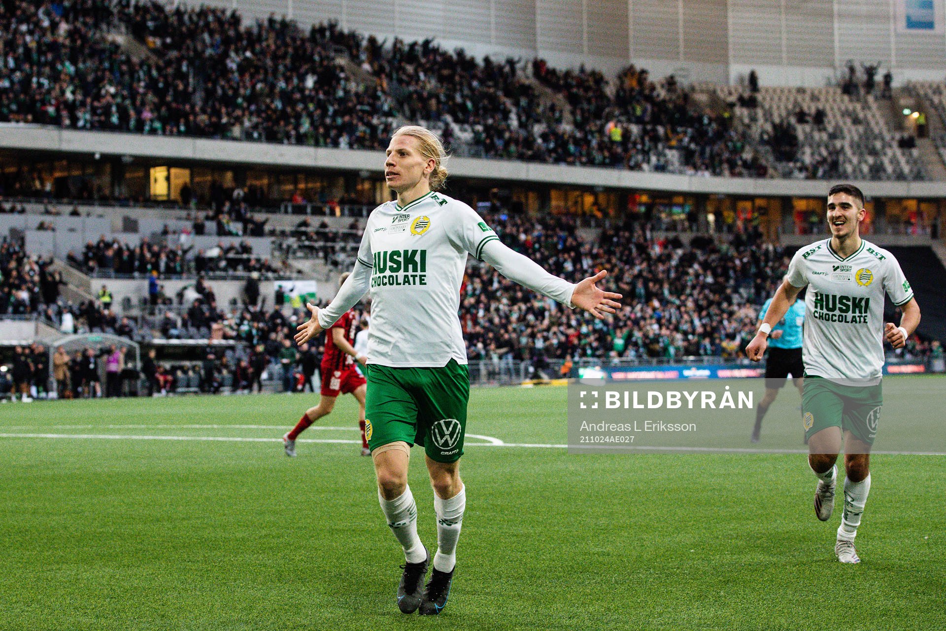 Hammarbys Gustav Ludwigson jublar